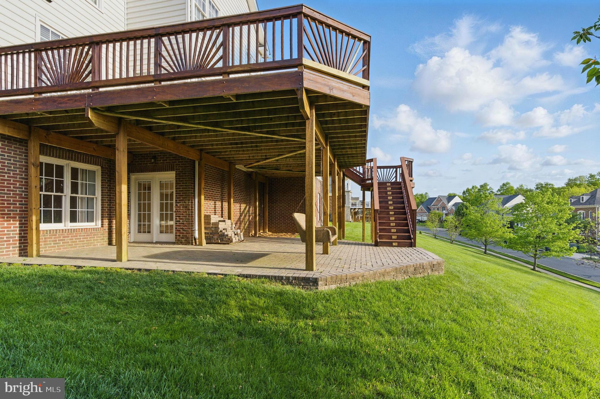 THE REGENTS AT LAKE MANASSAS - Residential