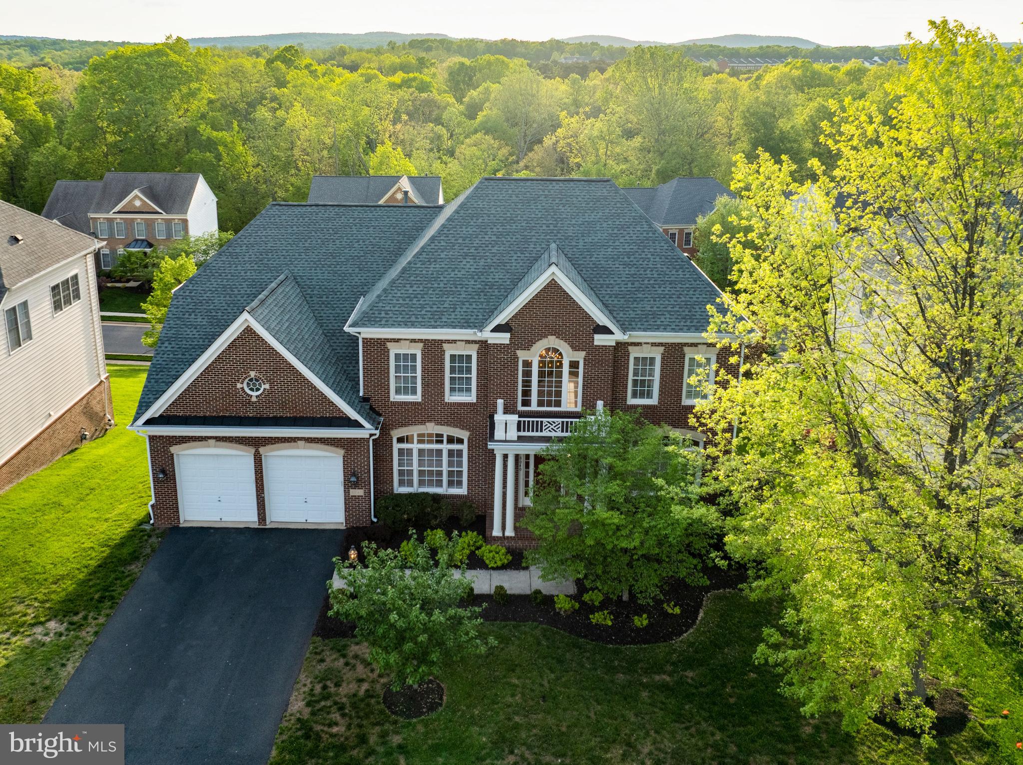 THE REGENTS AT LAKE MANASSAS - Residential