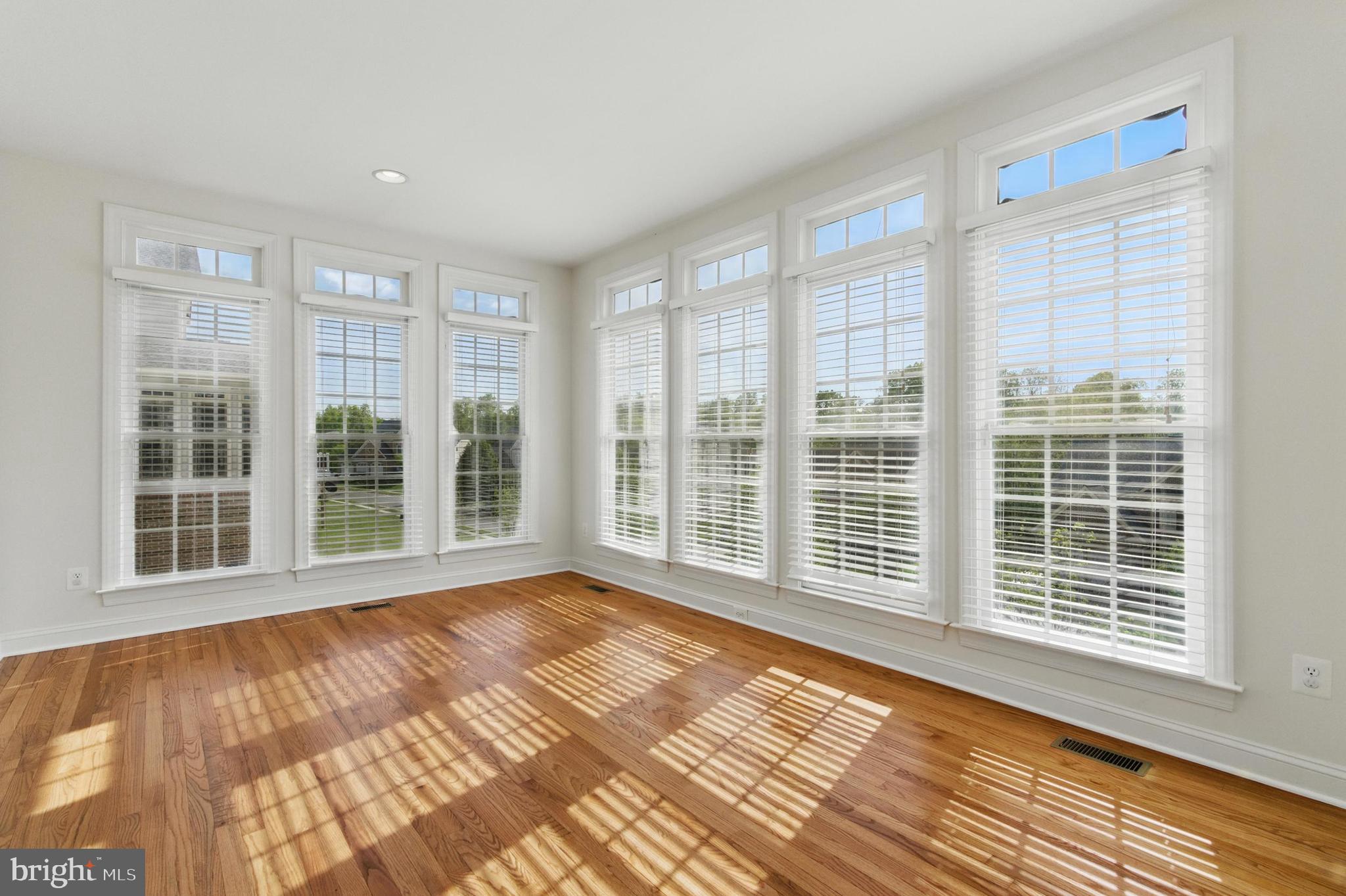 THE REGENTS AT LAKE MANASSAS - Residential