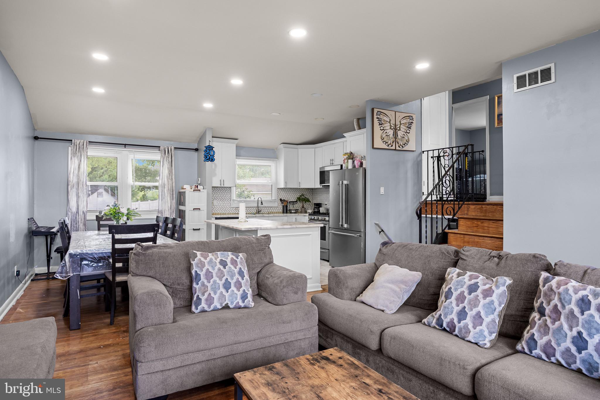 200 HENDRICKSON
