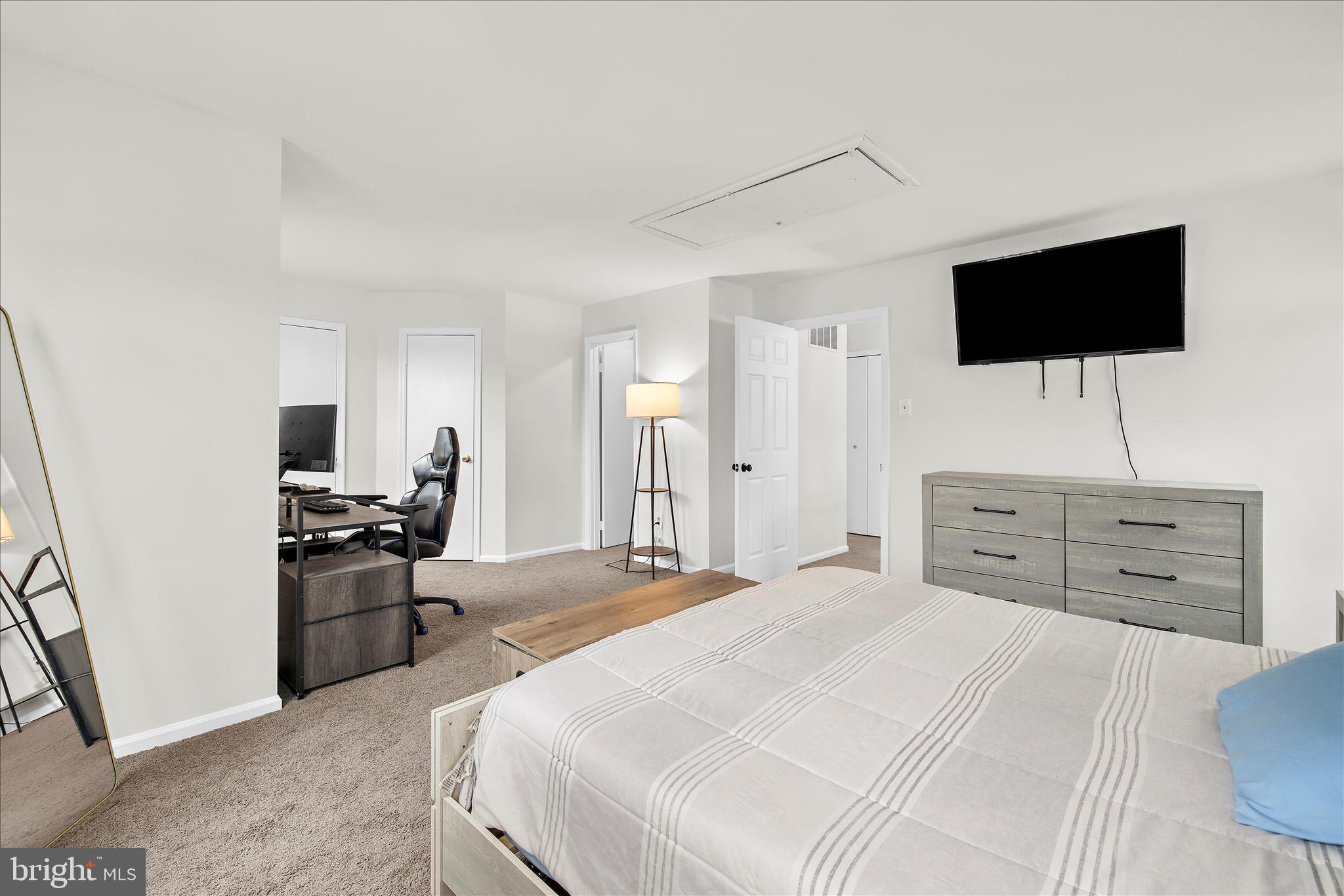 CHESTERFIELD - Residential