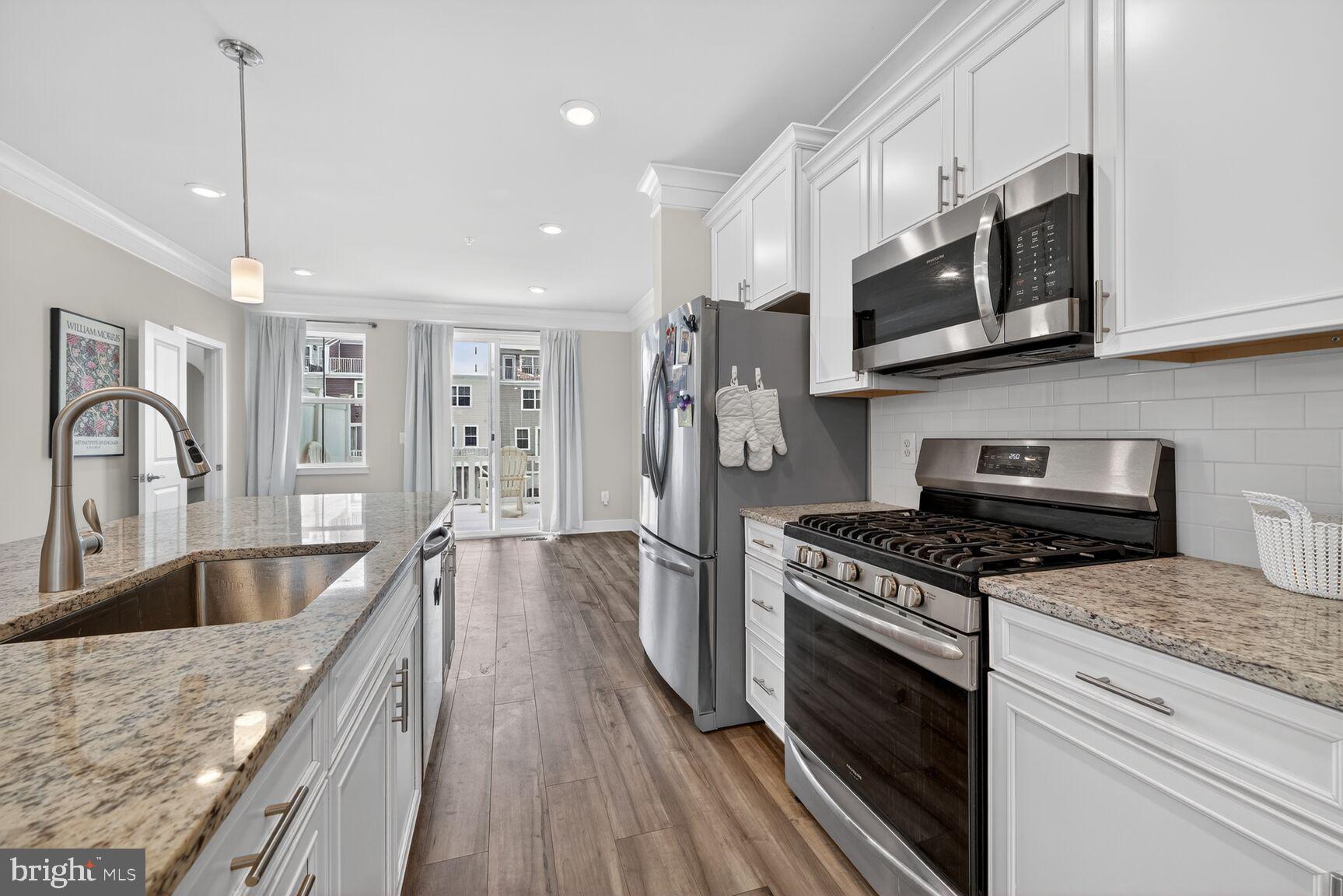 11504 MARY SHELLEY PLACE