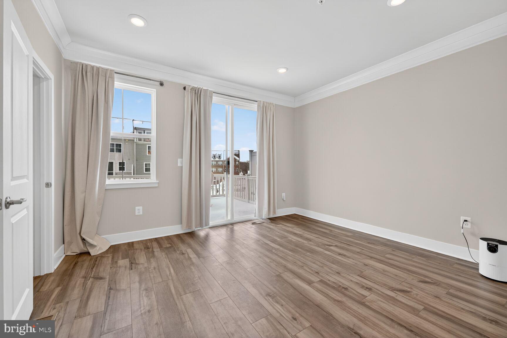 STONEHAVEN - Residential