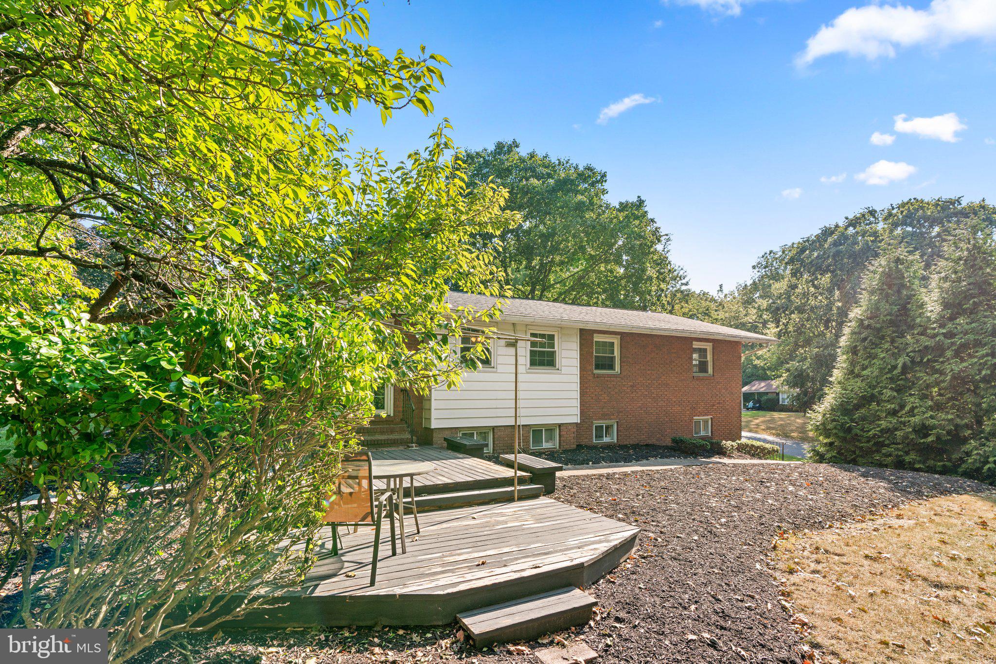 ST JOHNS VILLAGE - Residential