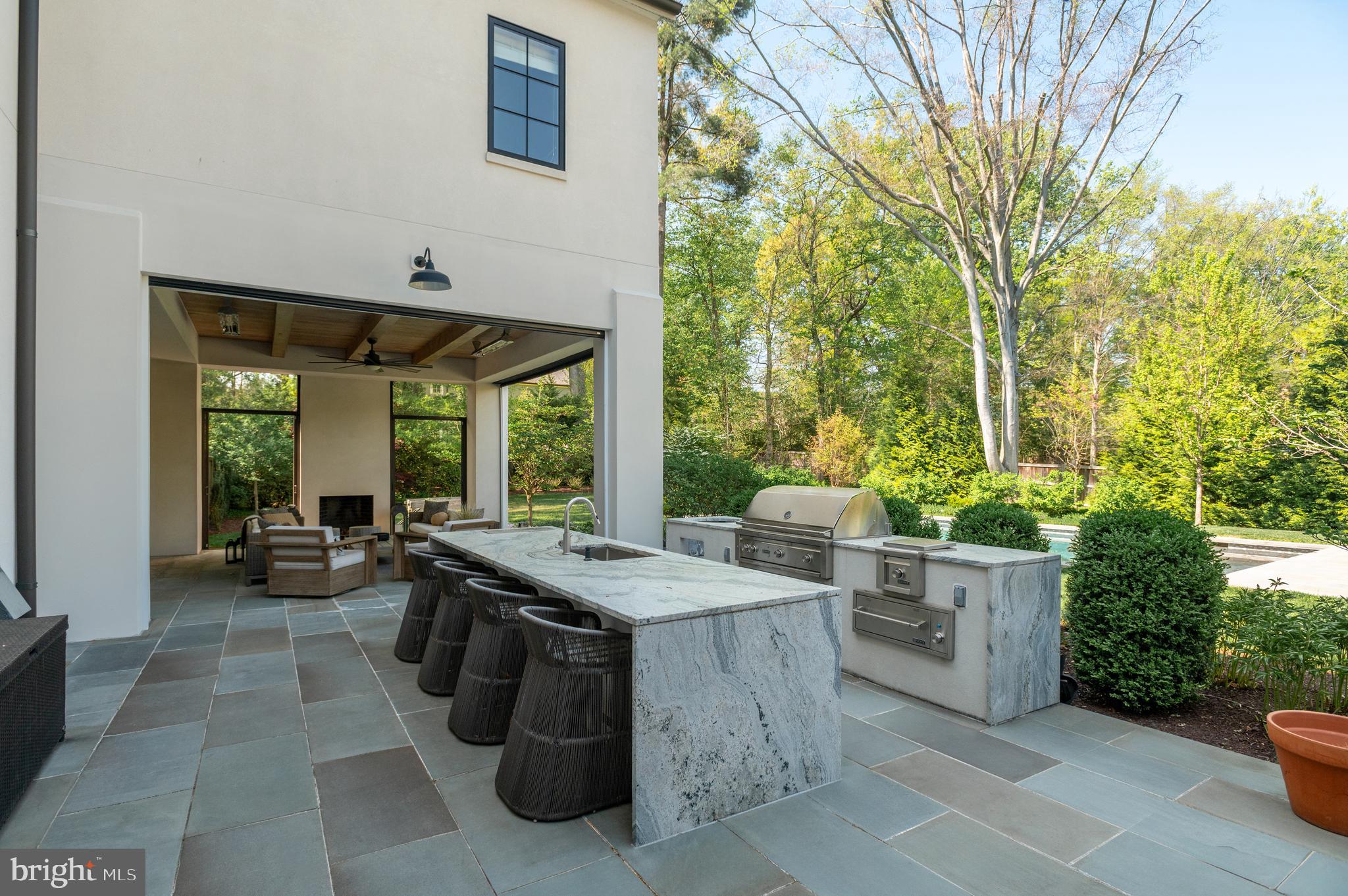 LONGWOOD - Residential