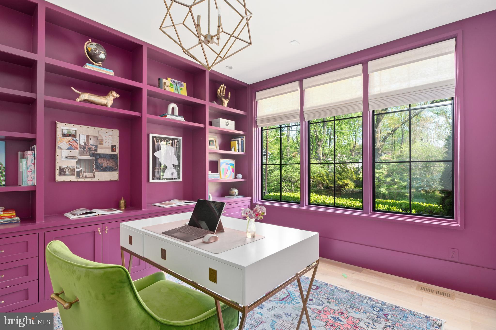 LONGWOOD - Residential