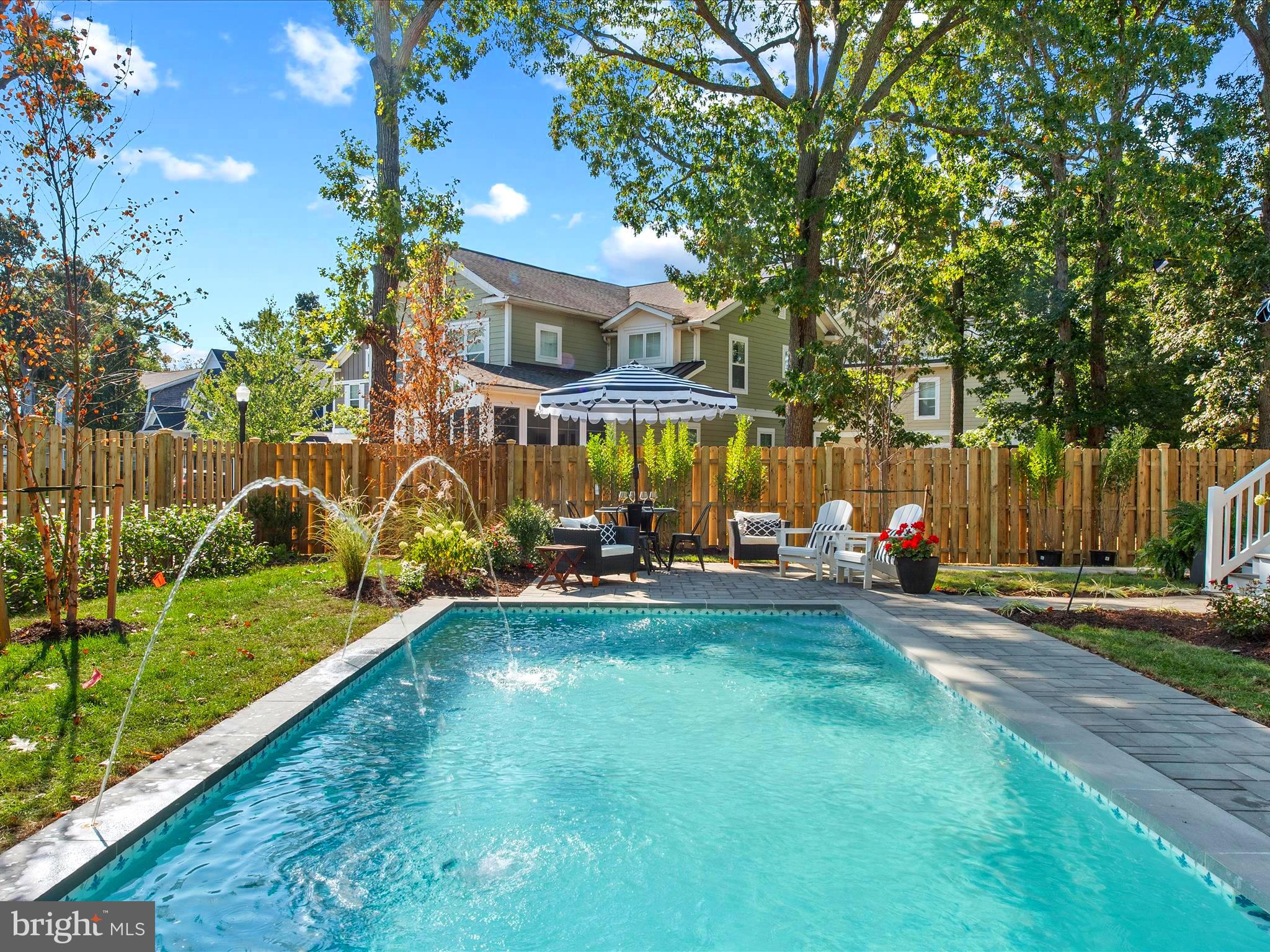 ENCAMPMENT GROUNDS - Residential