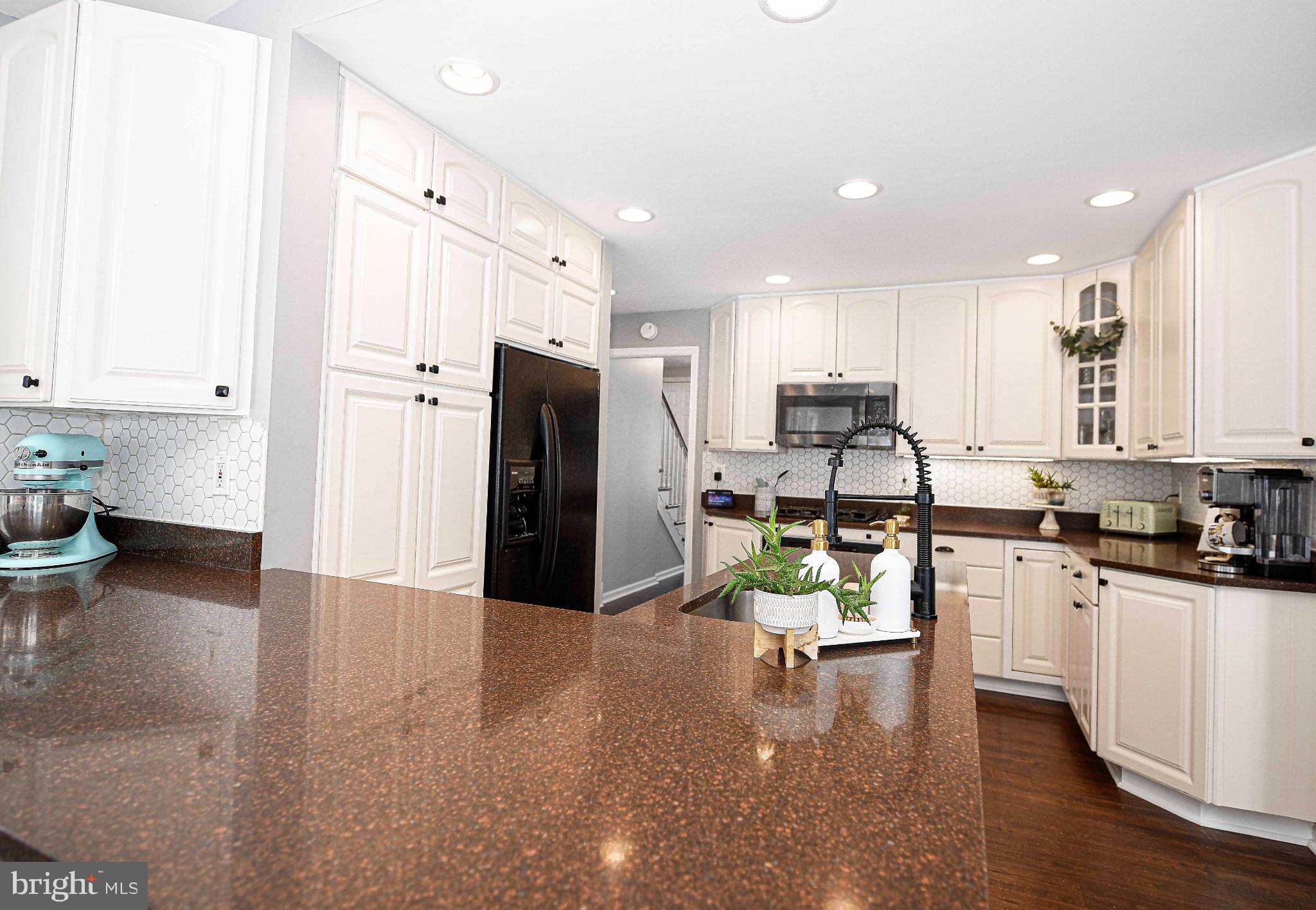 HOMESTEAD VILLAGE - Residential