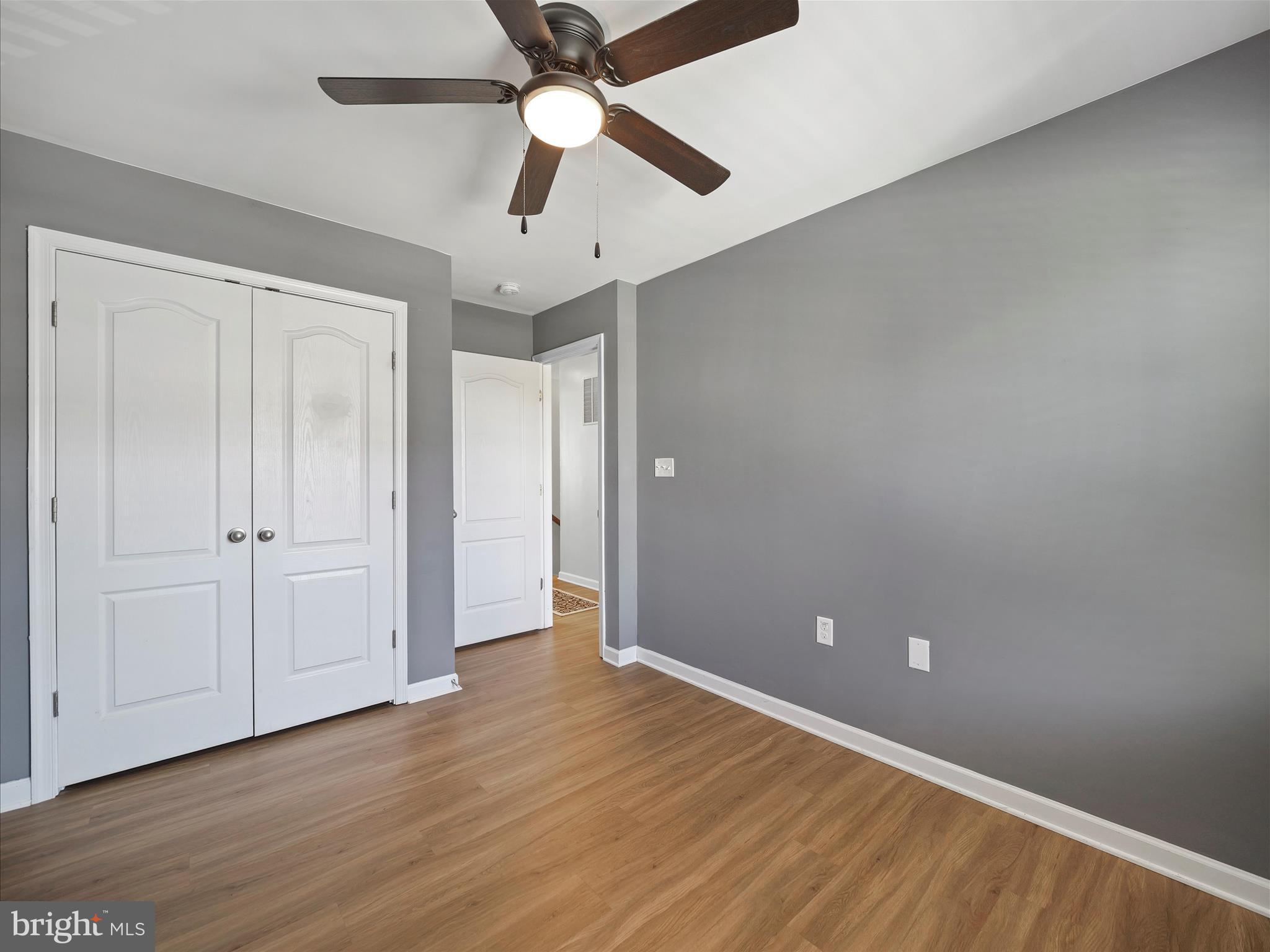 LAKELAND PLACE - Residential