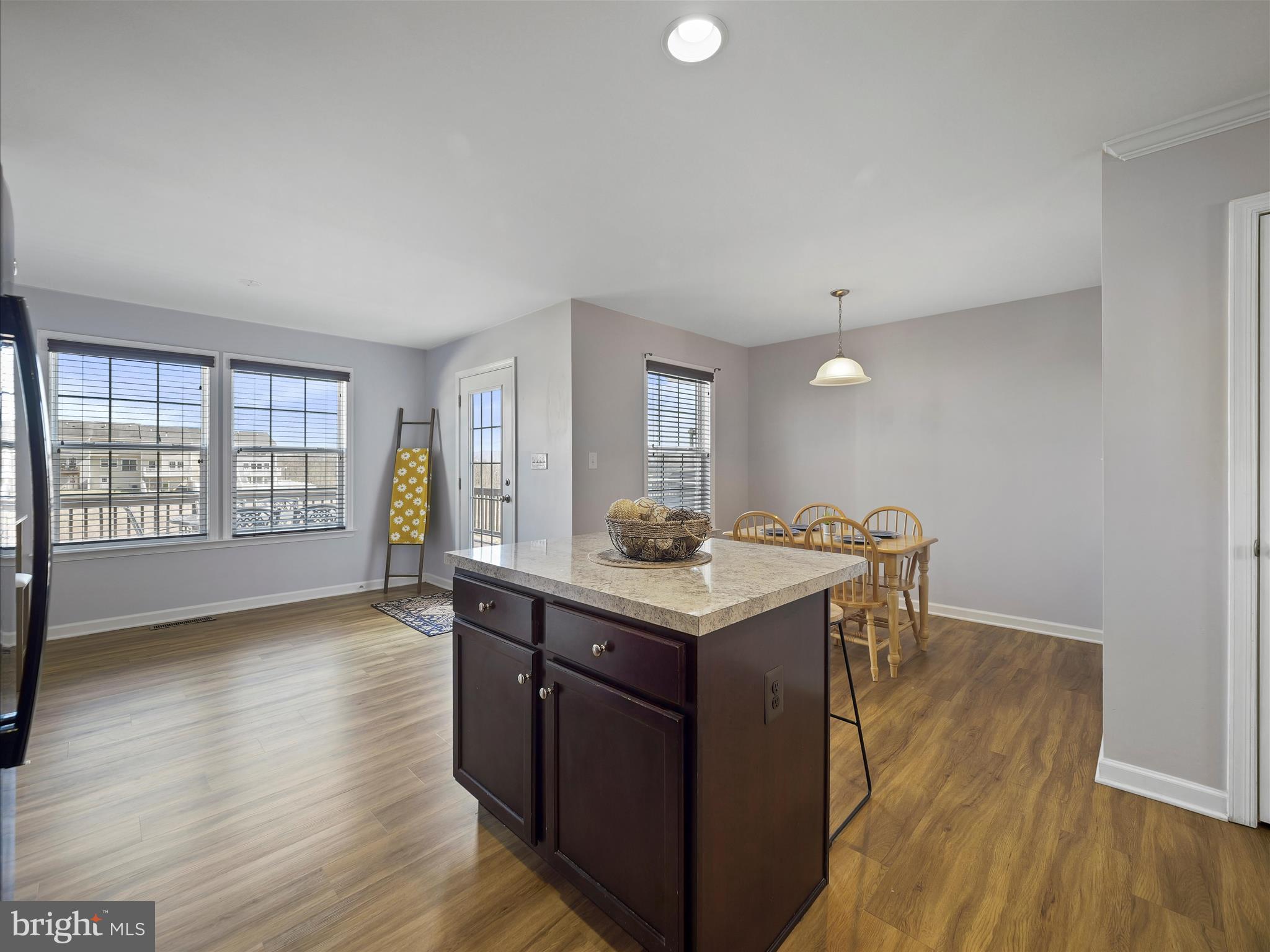 LAKELAND PLACE - Residential