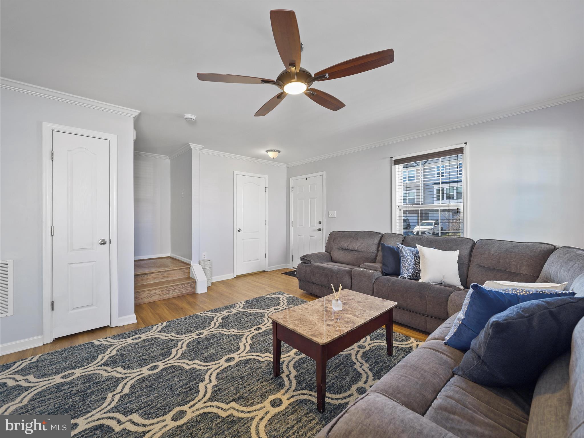 LAKELAND PLACE - Residential