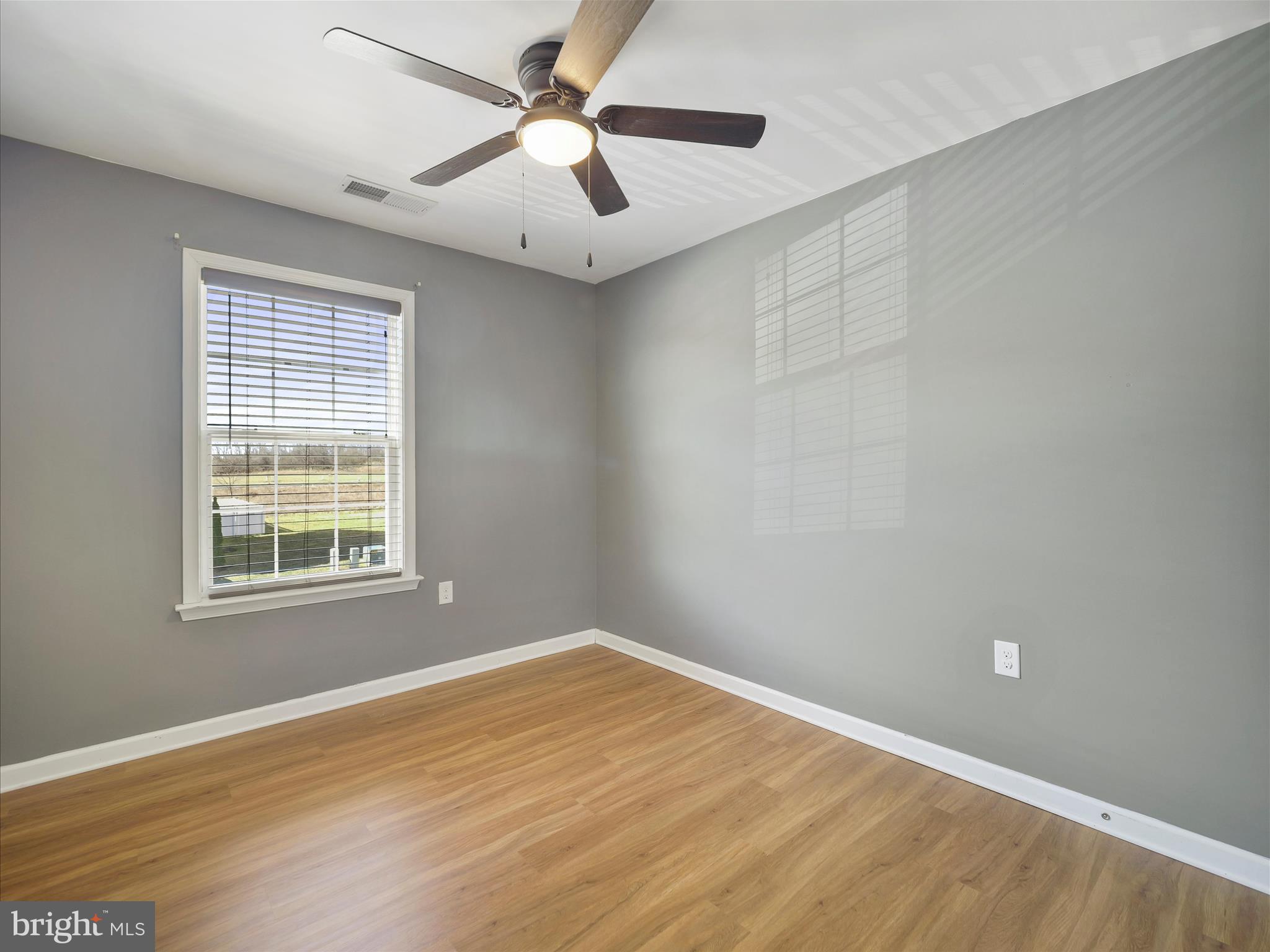 LAKELAND PLACE - Residential