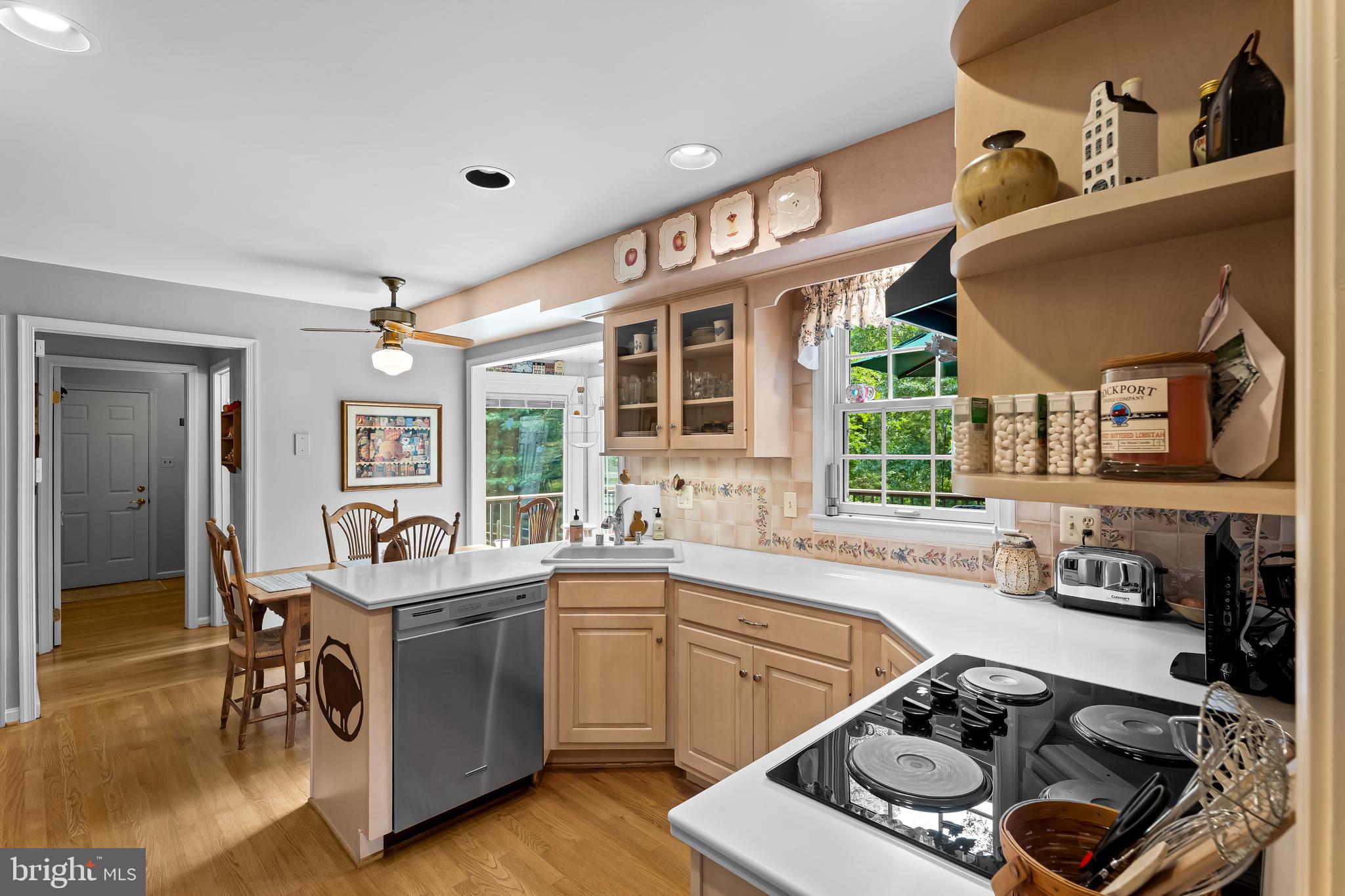 BEAVERBROOK - Residential