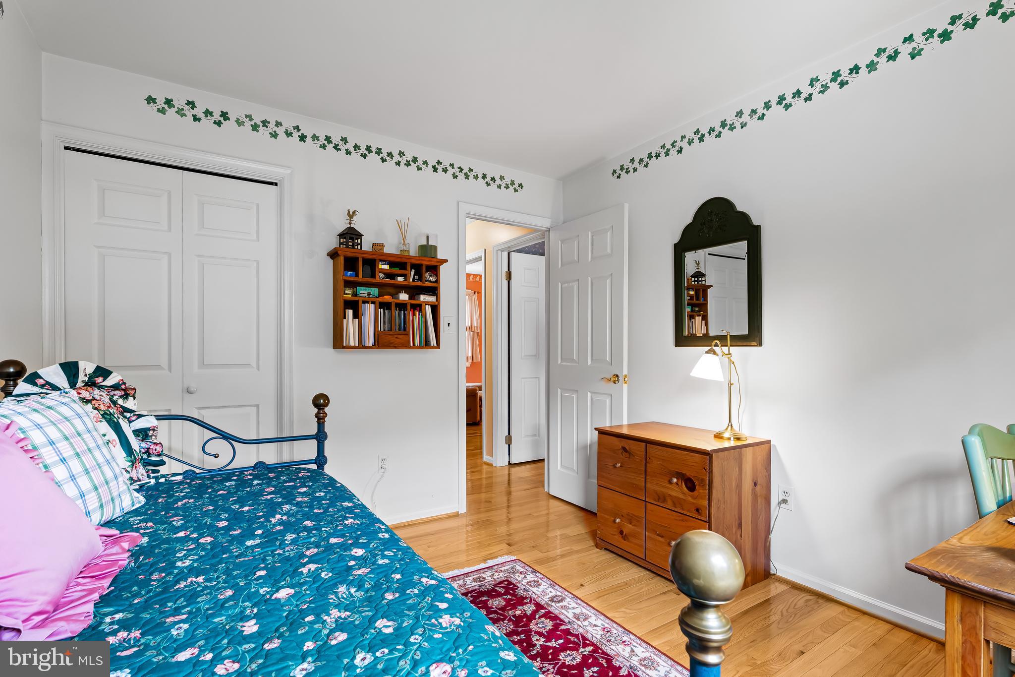 BEAVERBROOK - Residential