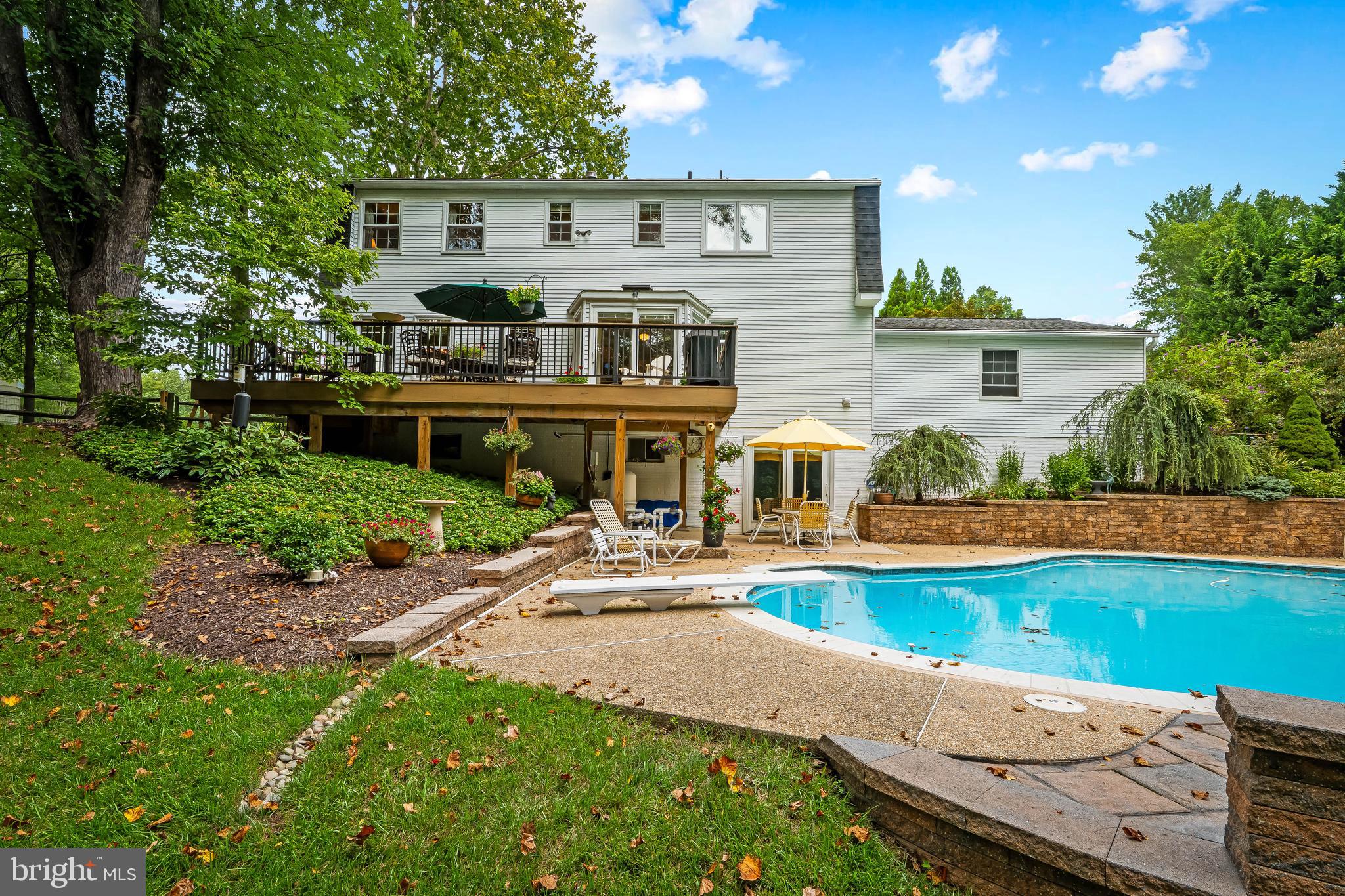 BEAVERBROOK - Residential