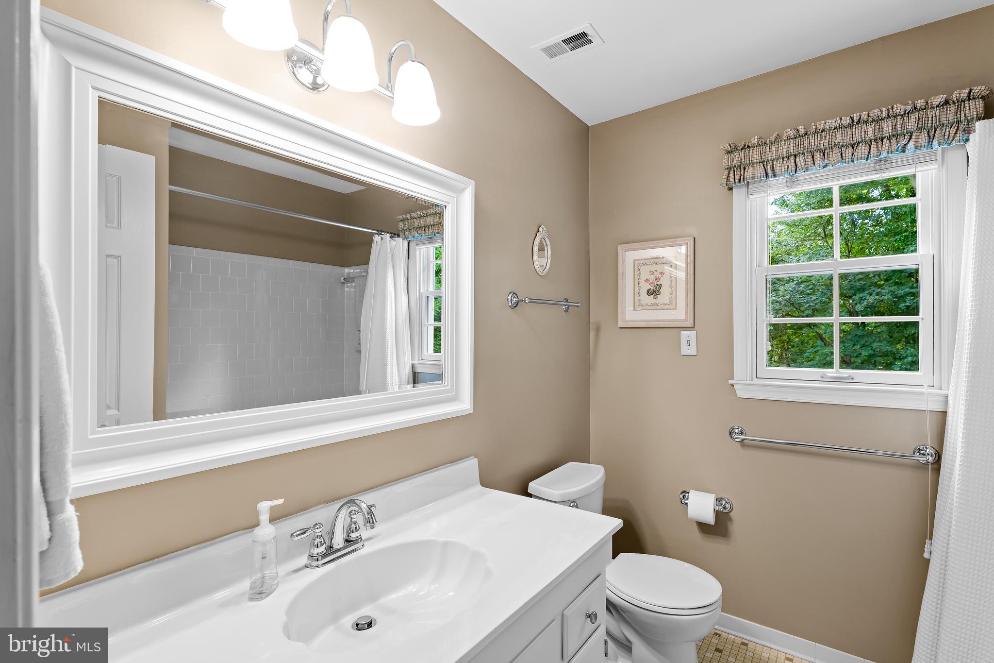 BEAVERBROOK - Residential