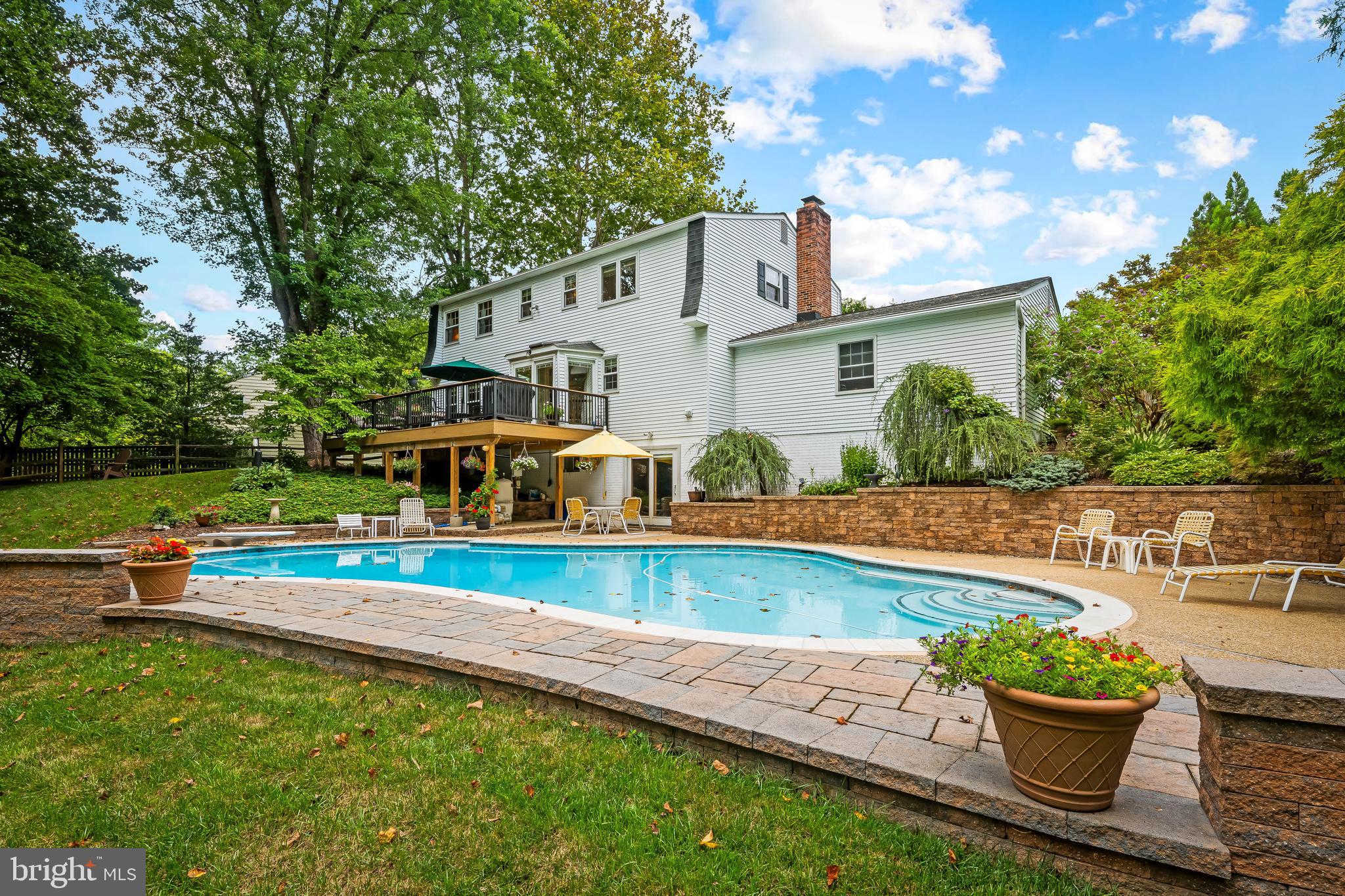 BEAVERBROOK - Residential
