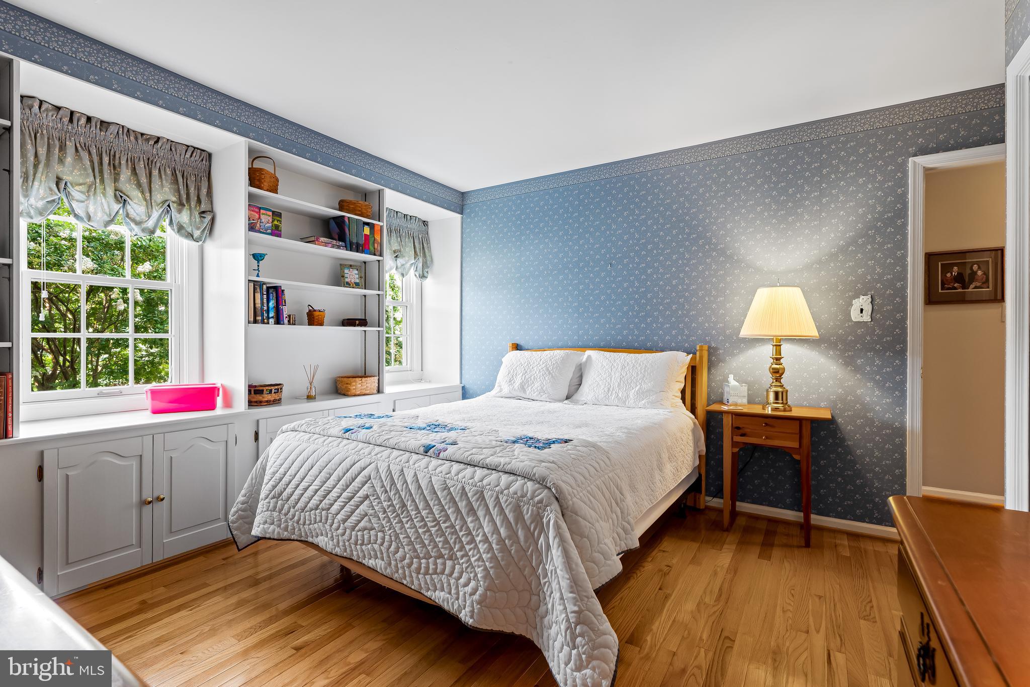 BEAVERBROOK - Residential