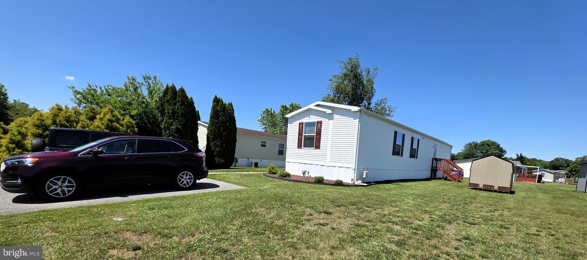 207 HUMPSMAN DRIVE 181