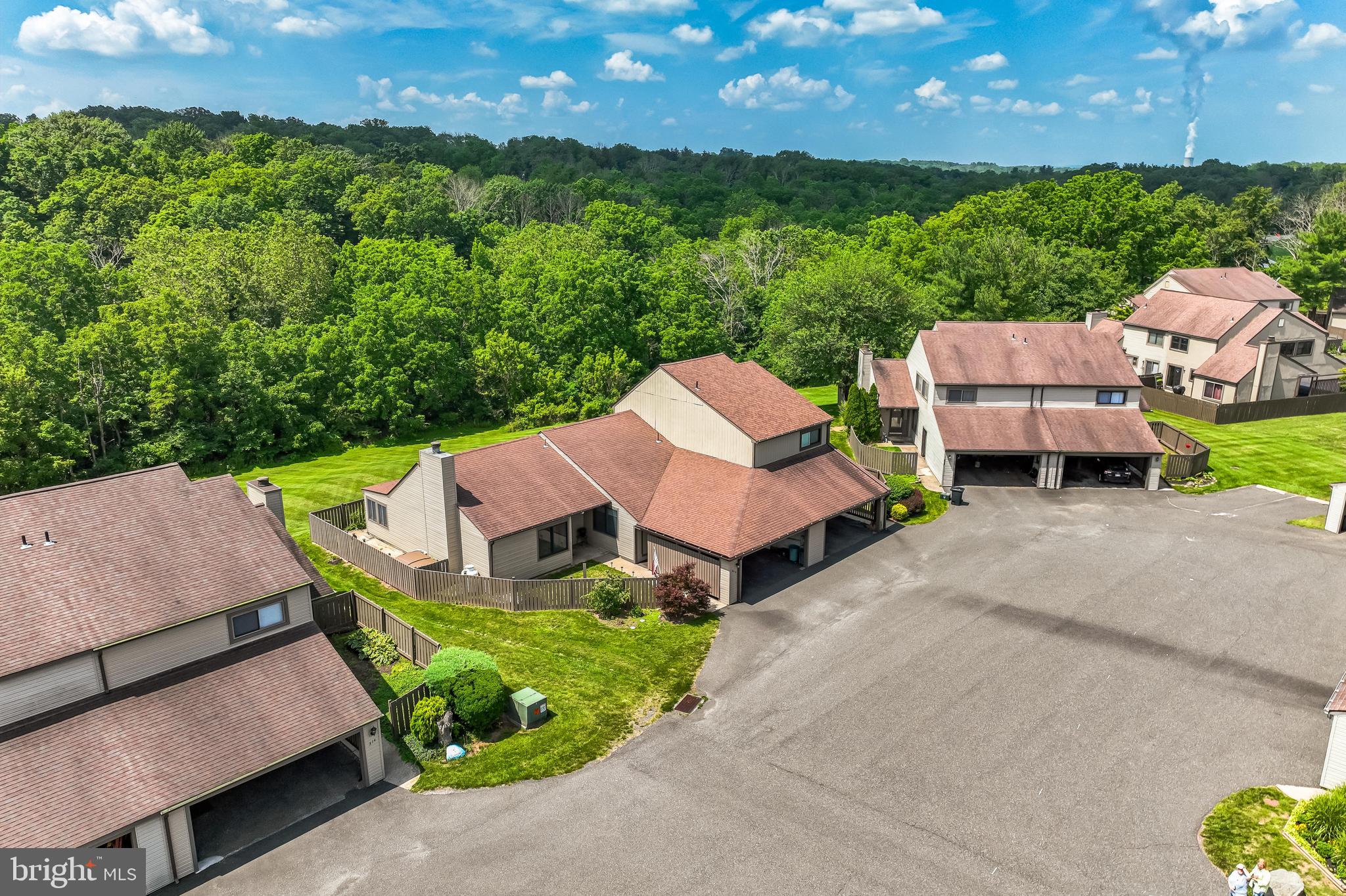 BIRCHWOOD - Residential