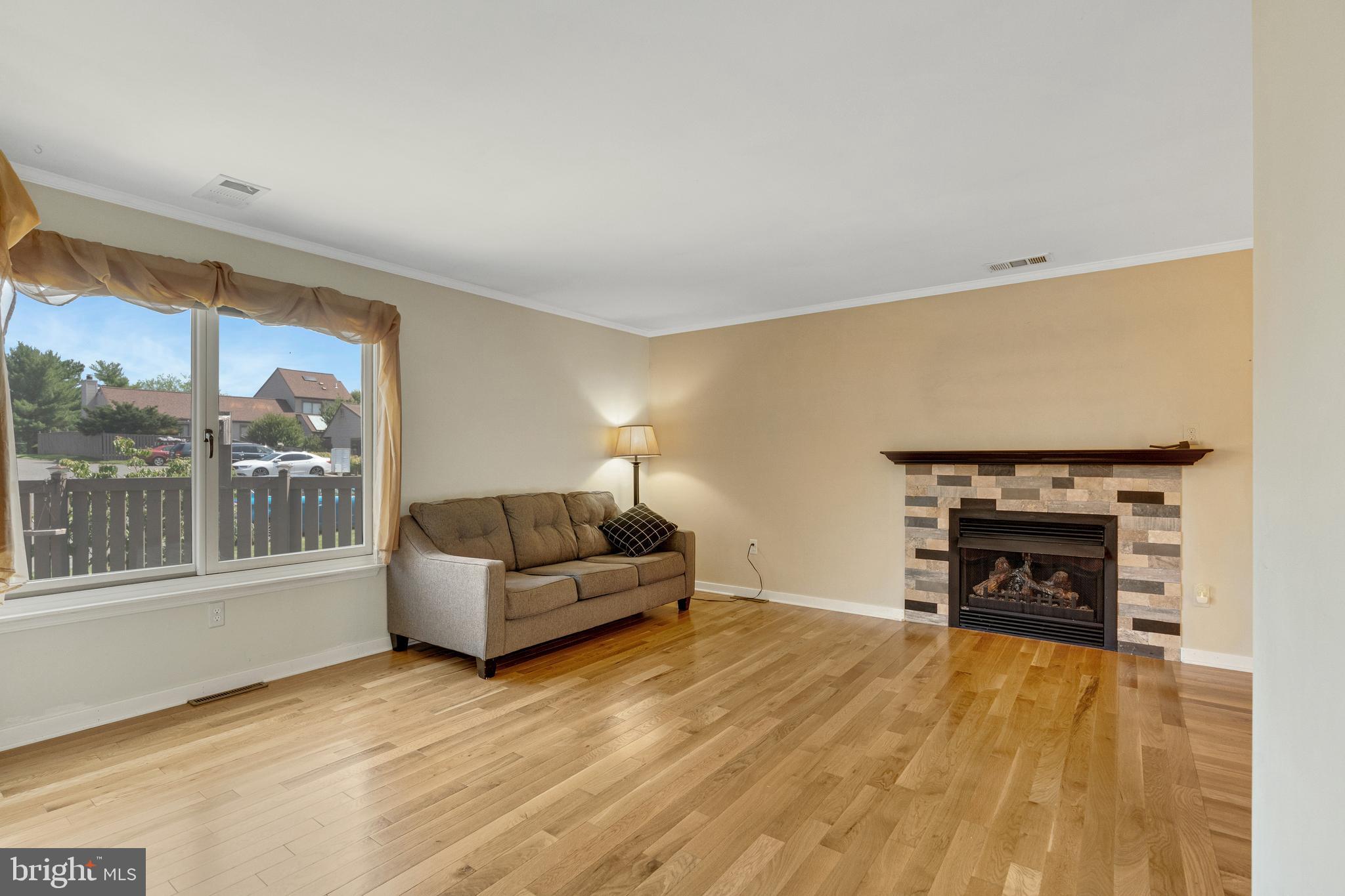 BIRCHWOOD - Residential