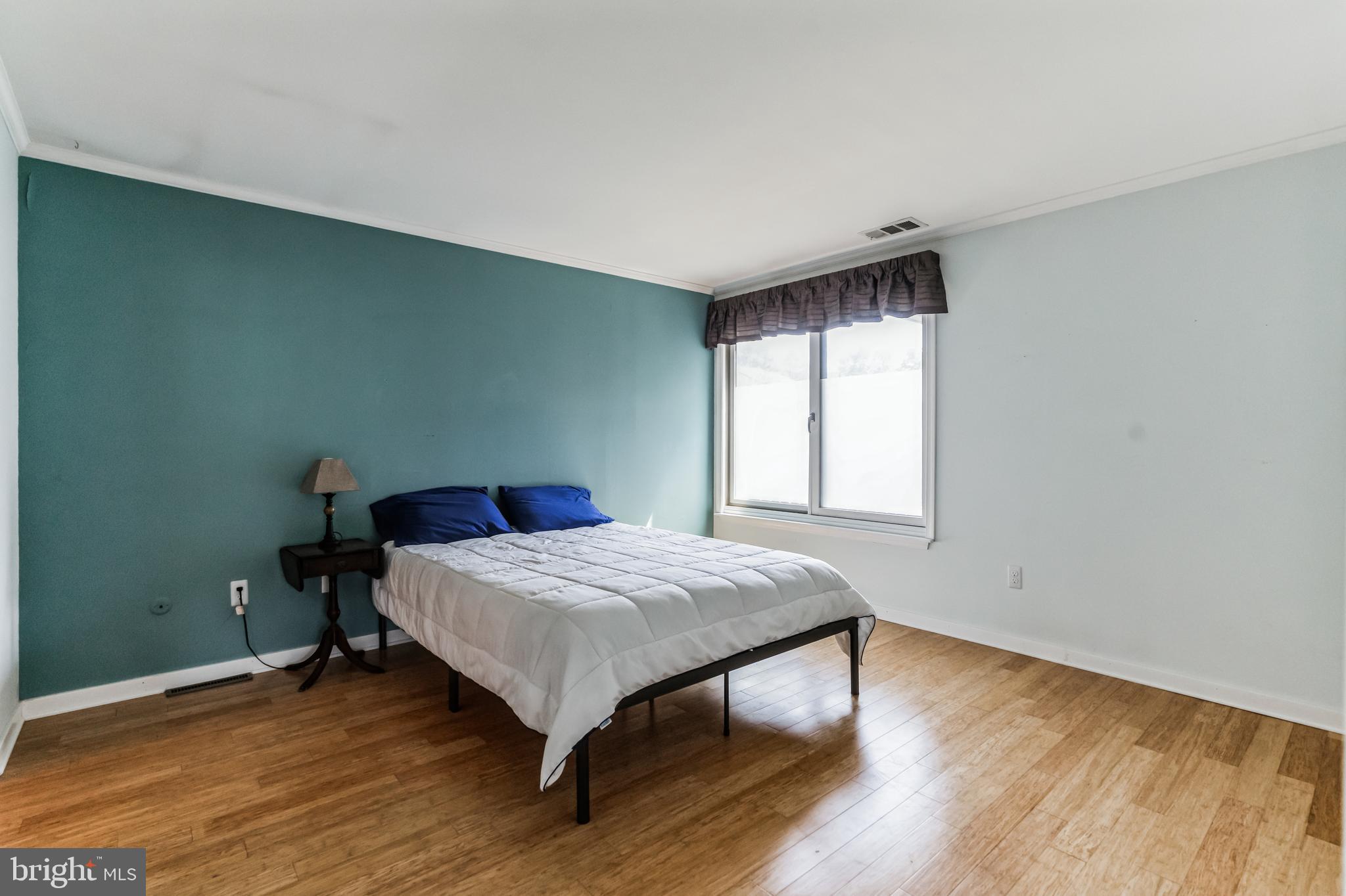 BIRCHWOOD - Residential