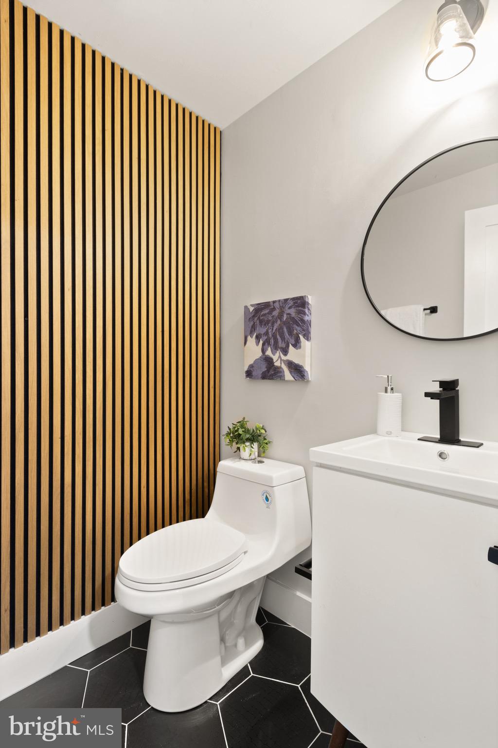 LONDON SQUARE - Residential