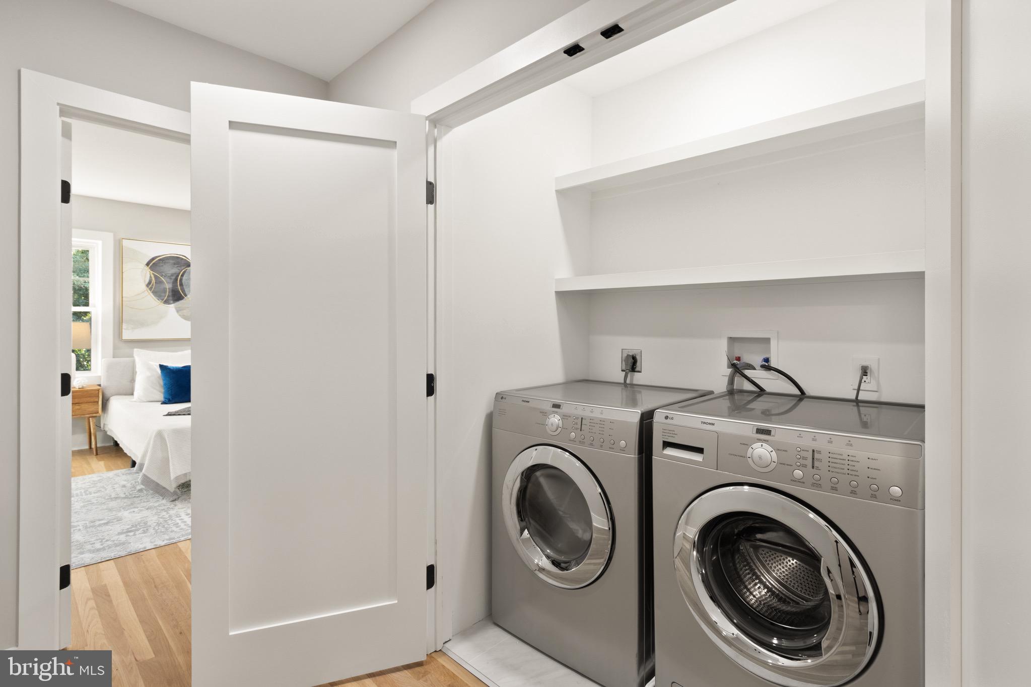 LONDON SQUARE - Residential