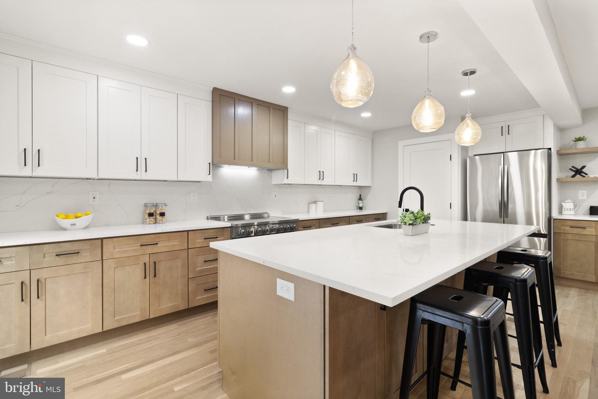 LONDON SQUARE - Residential