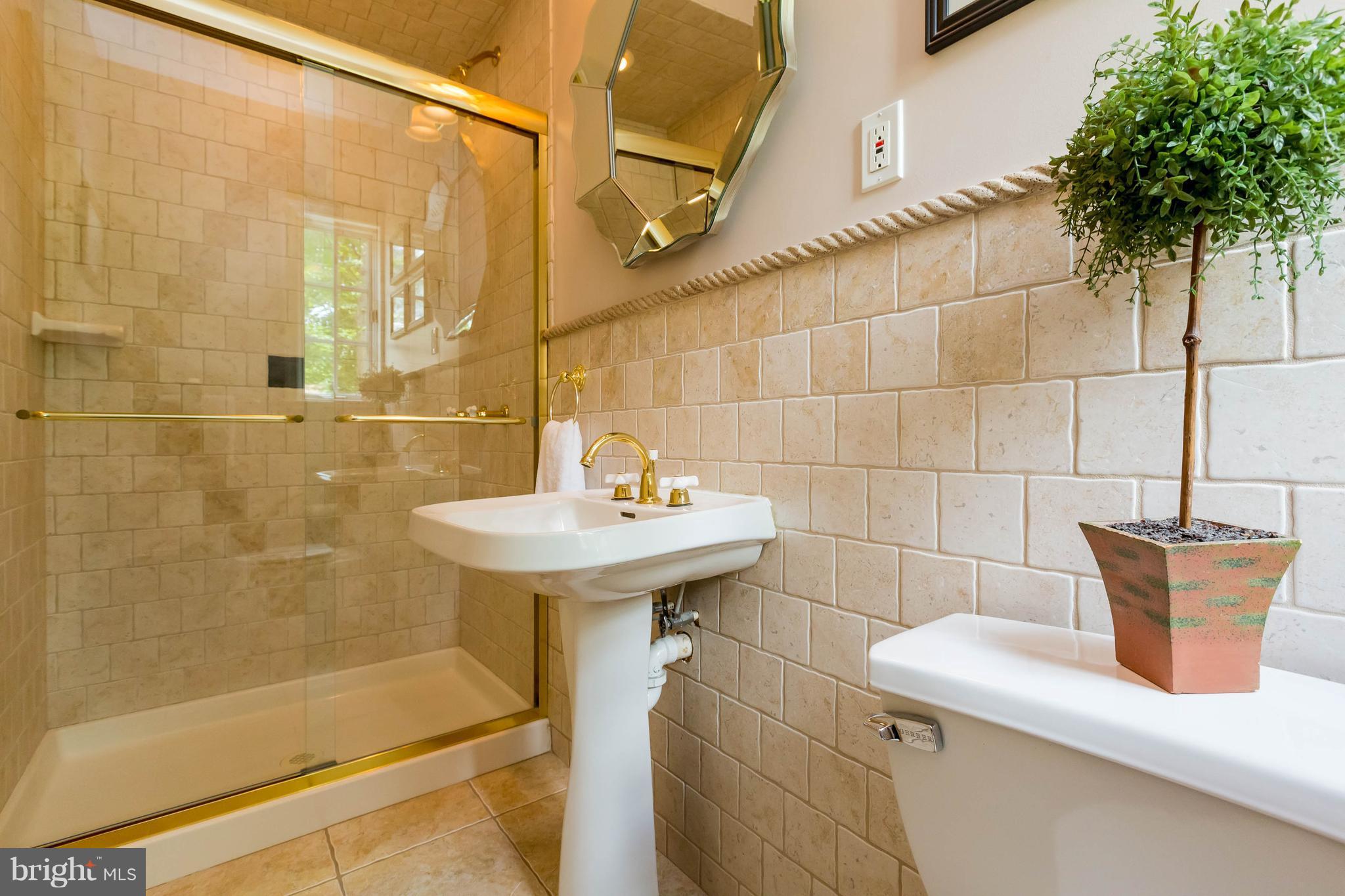 FELLOWSHIP FOREST - Residential