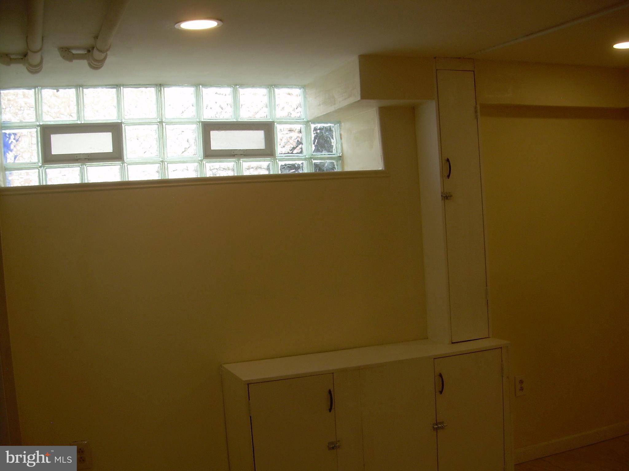 MAYFAIR - Residential