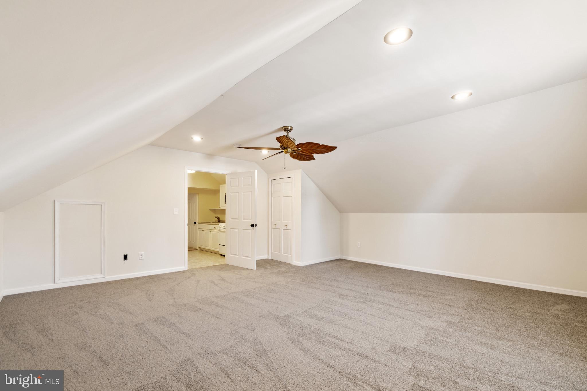 DUNDALK FARMS - Residential