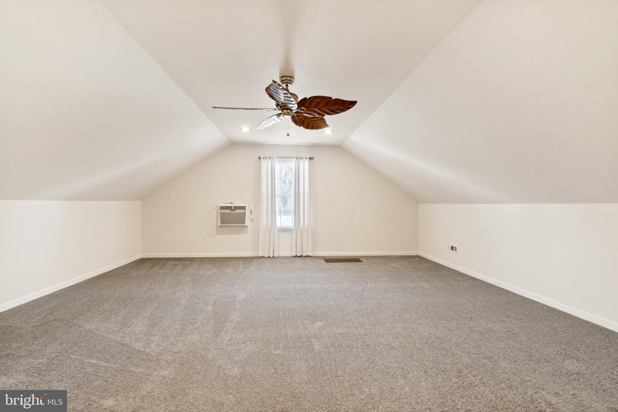 DUNDALK FARMS - Residential