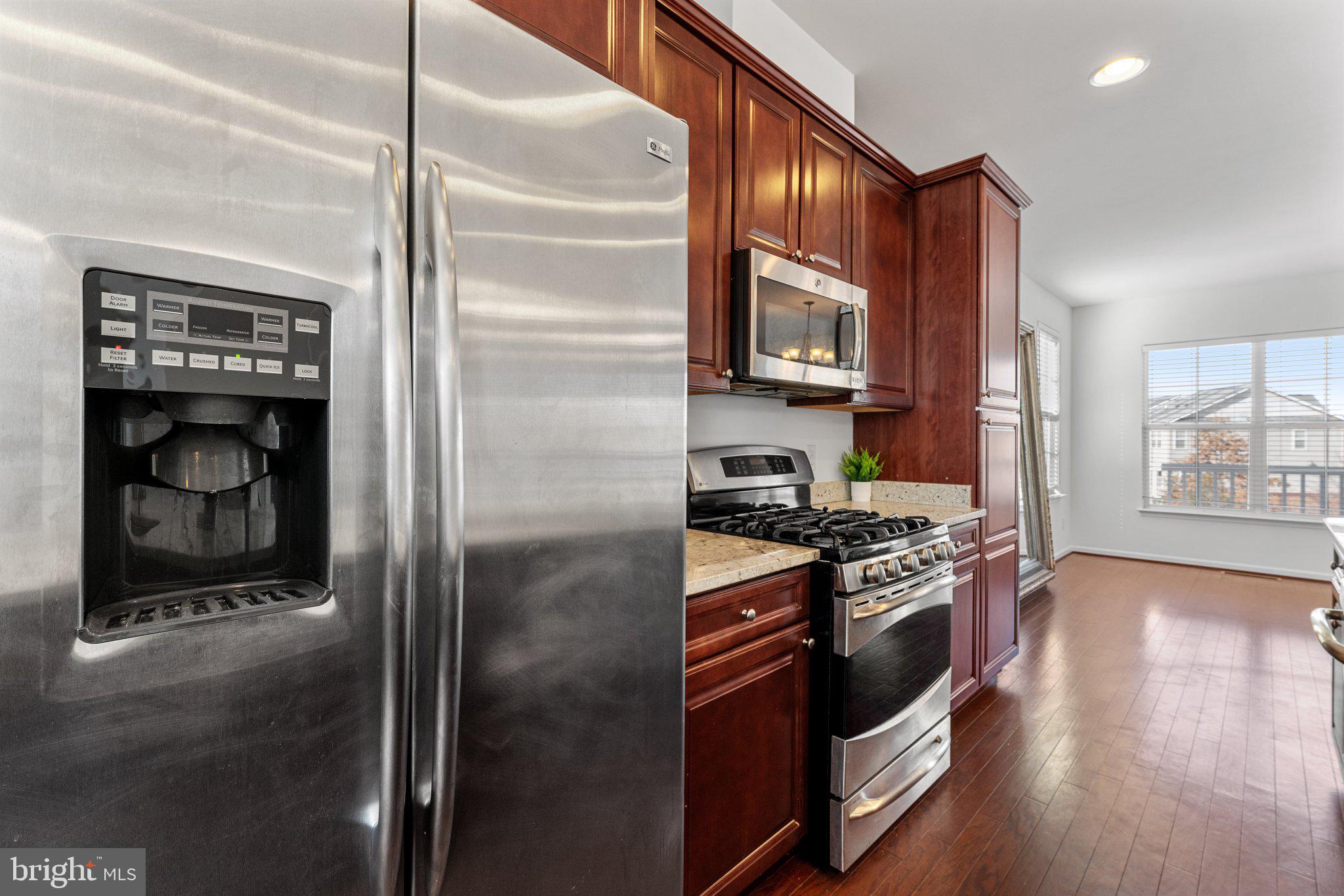 BELMONT RESERVE - Residential