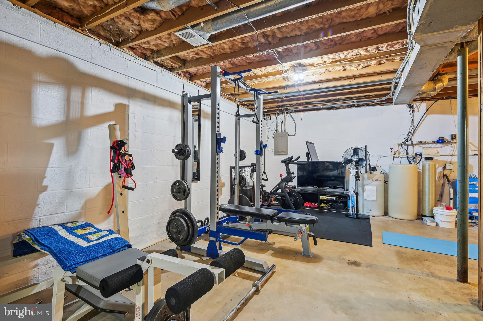 SUNRISE BEACH - Residential