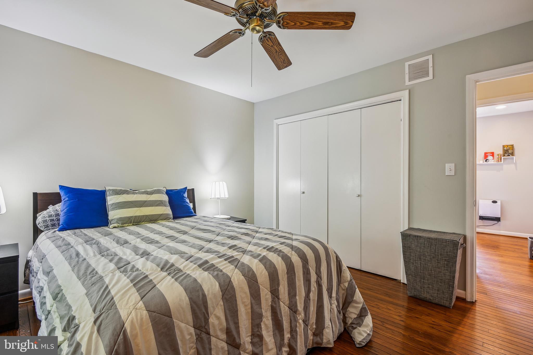 SUNRISE BEACH - Residential