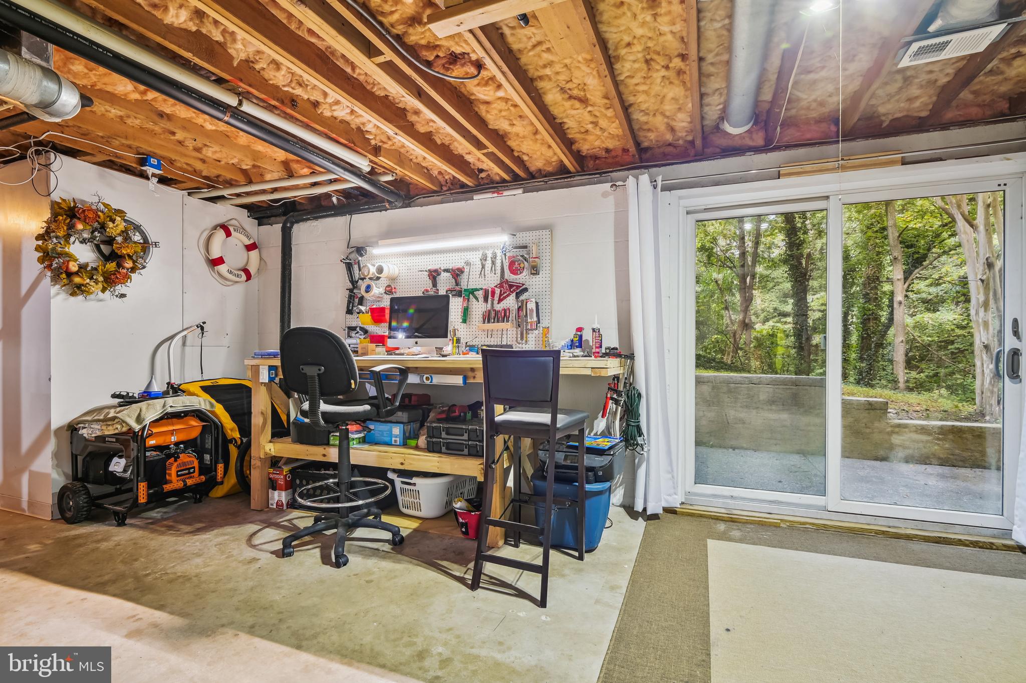 SUNRISE BEACH - Residential