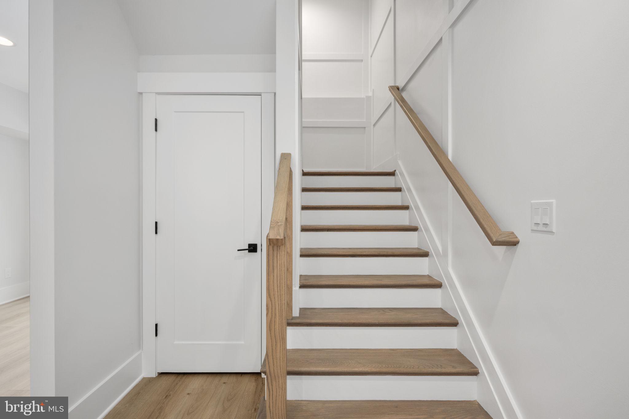 ROSNI ESTATES - Residential