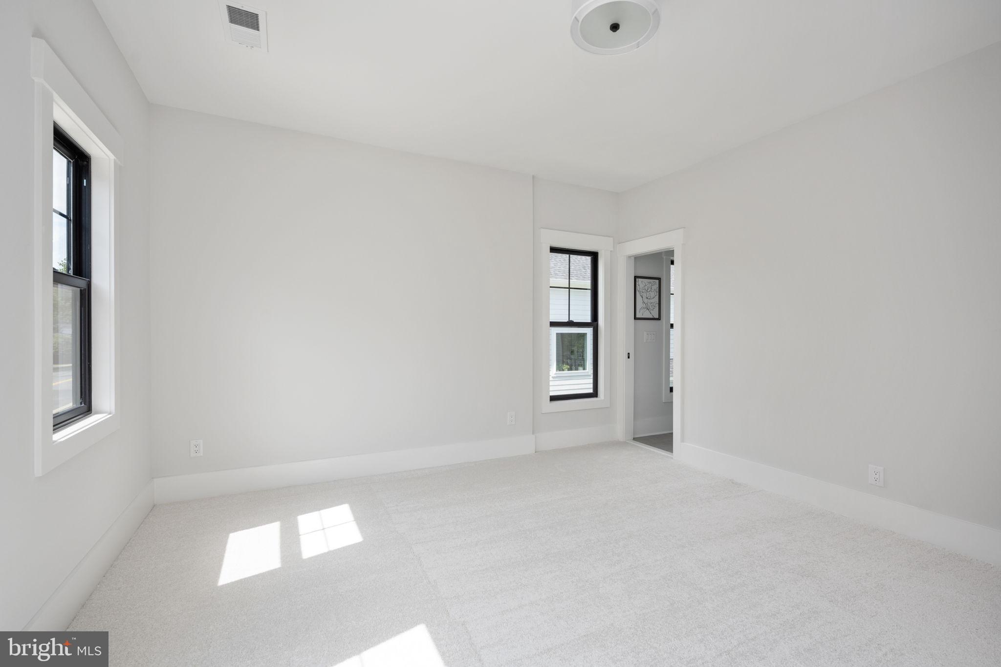 ROSNI ESTATES - Residential