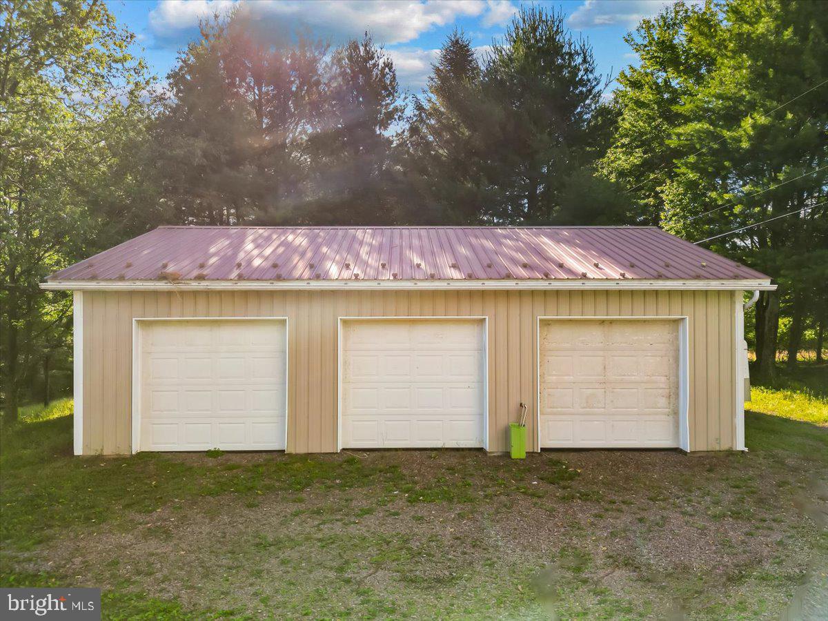 2988 FAIRVIEW ROAD