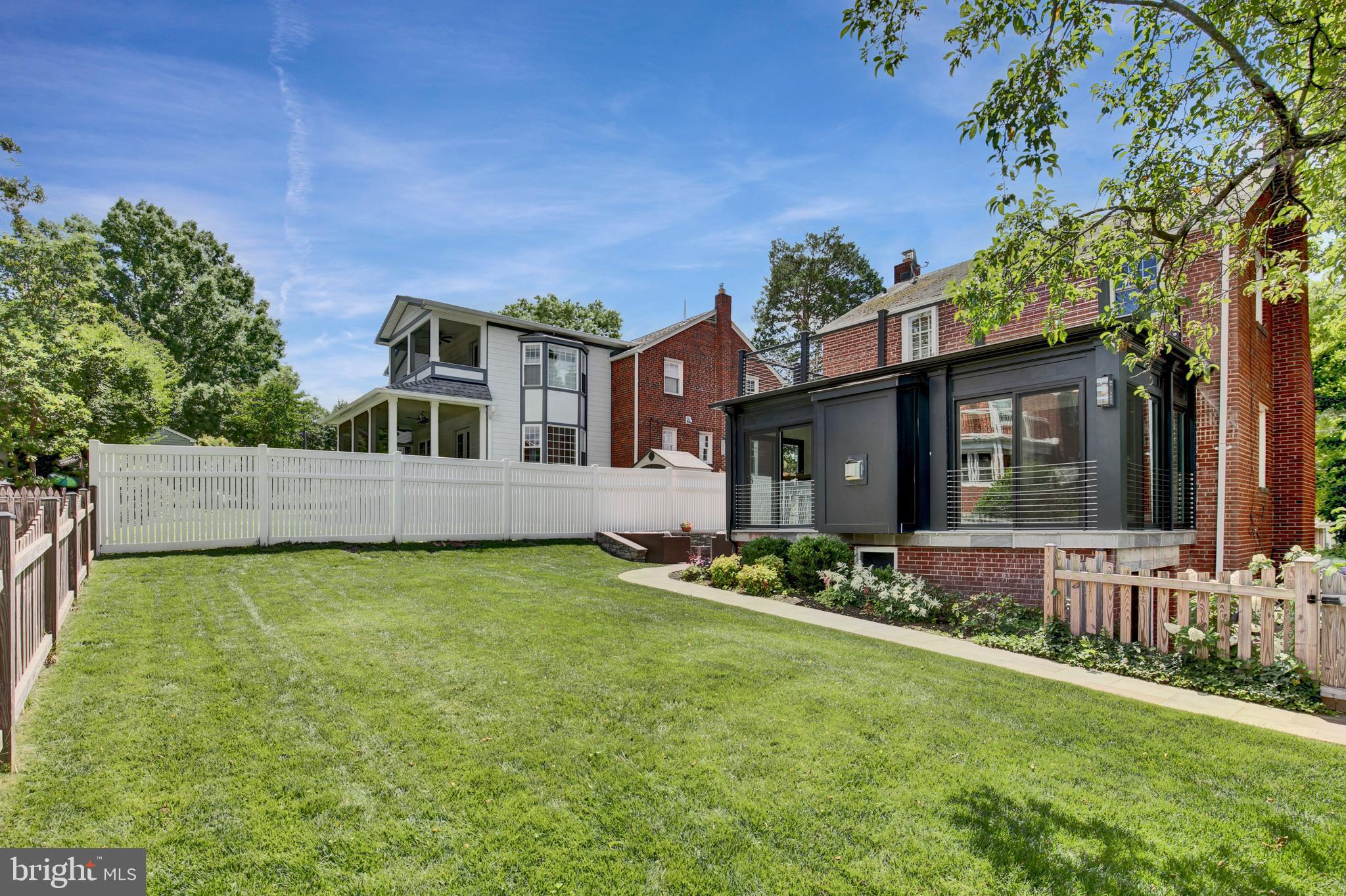 LEEWAY HEIGHTS - Residential