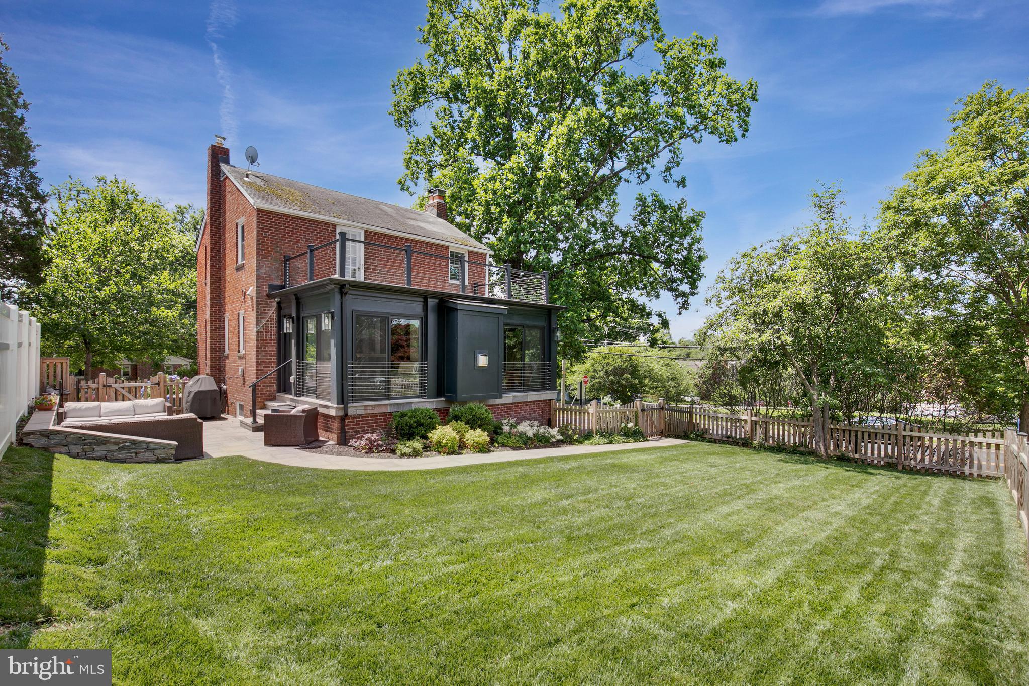 LEEWAY HEIGHTS - Residential