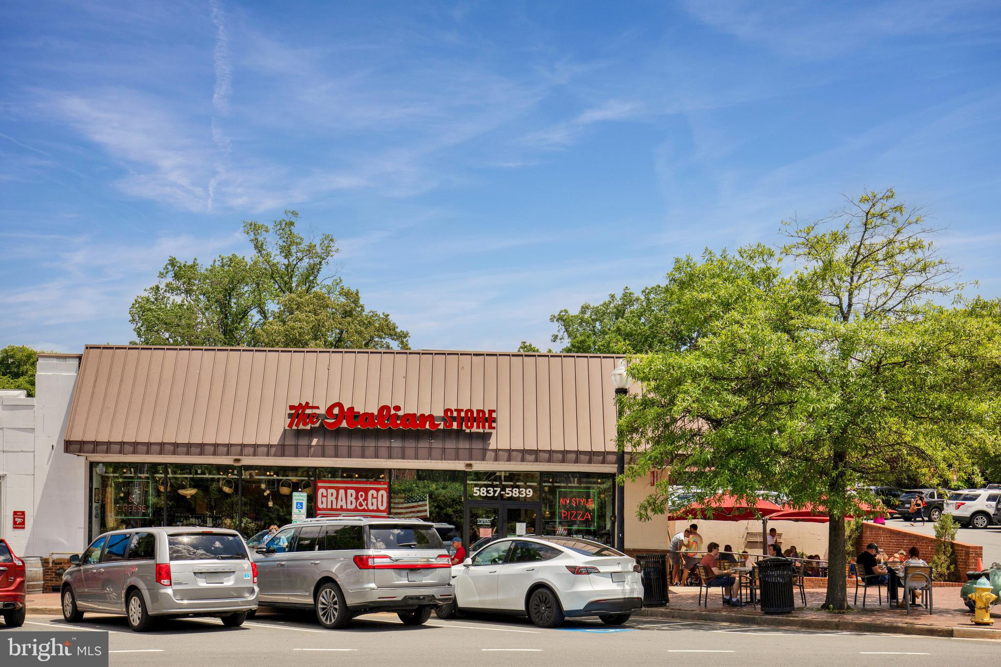 LEEWAY HEIGHTS - Residential