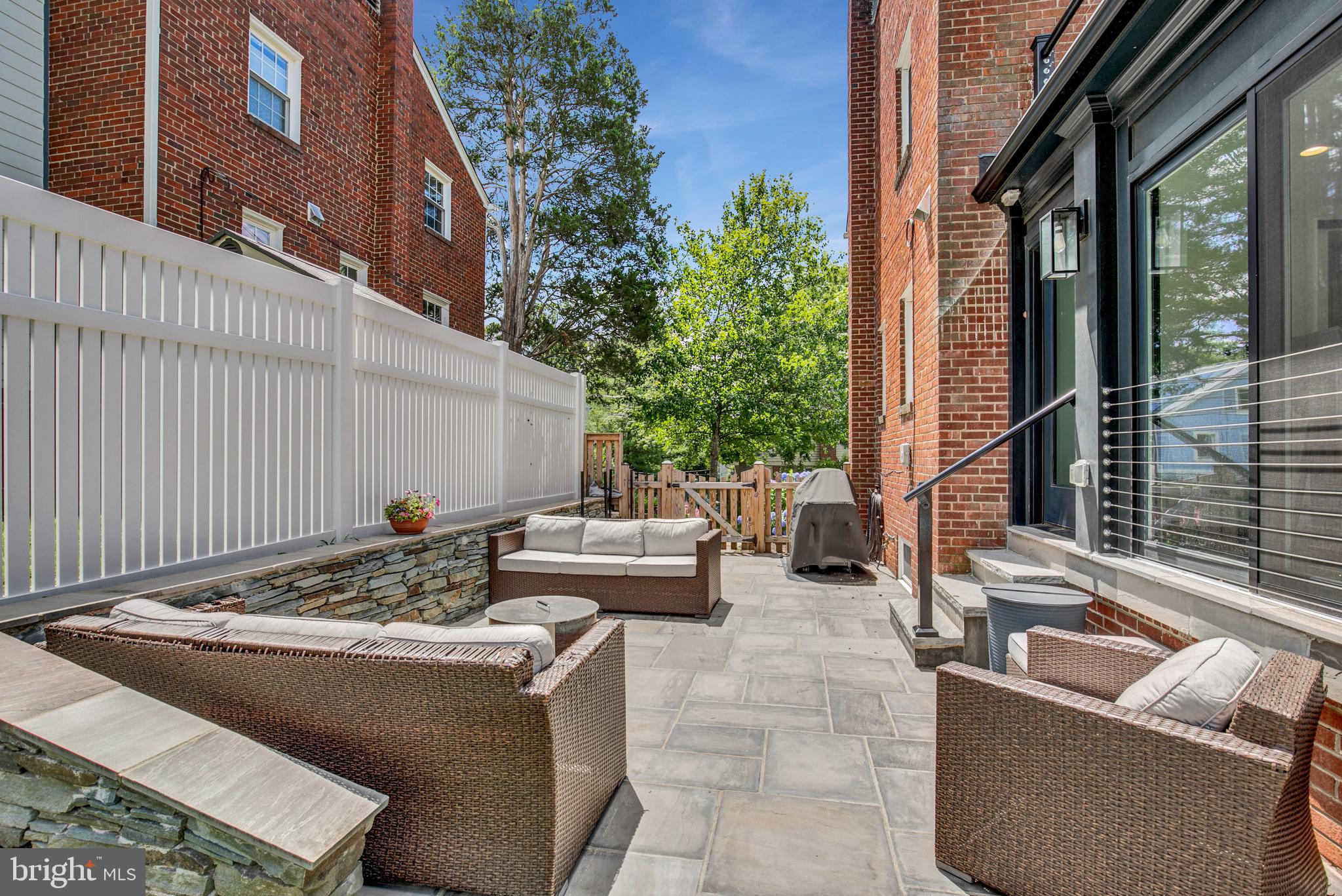 LEEWAY HEIGHTS - Residential