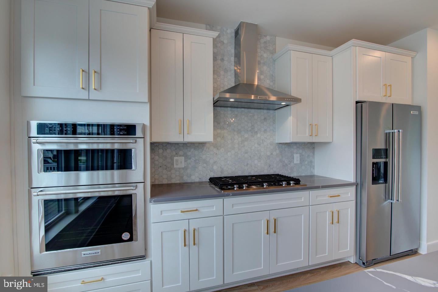 42609 HOUDINI REST TER