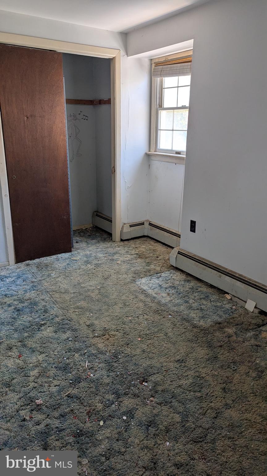 FEASTERVILLE HGTS - Residential