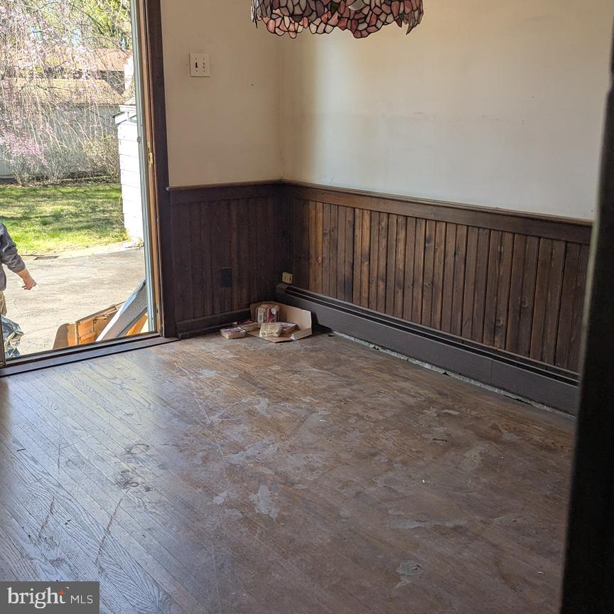 FEASTERVILLE HGTS - Residential