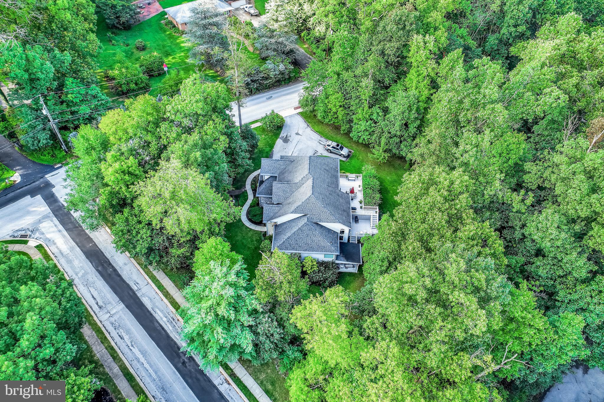 ROCKY RIDGE PARK - Residential