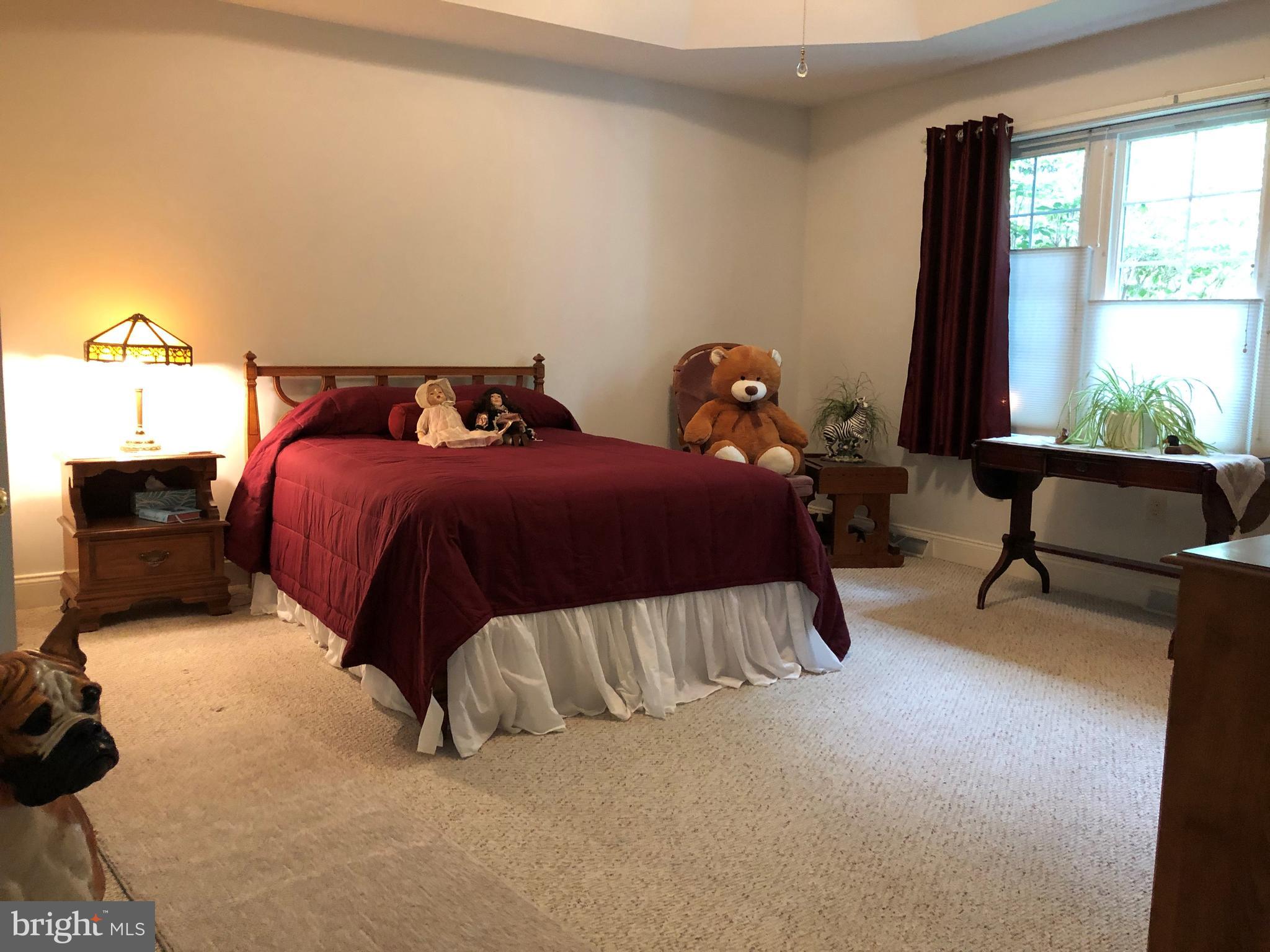 ROCKY RIDGE PARK - Residential