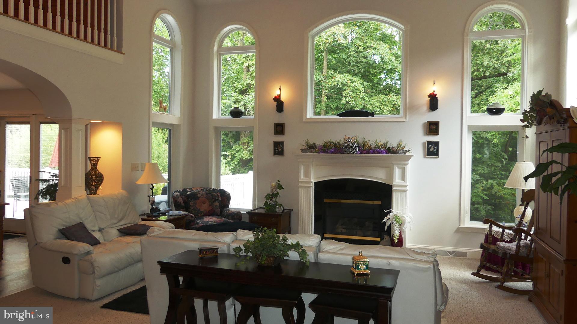 ROCKY RIDGE PARK - Residential